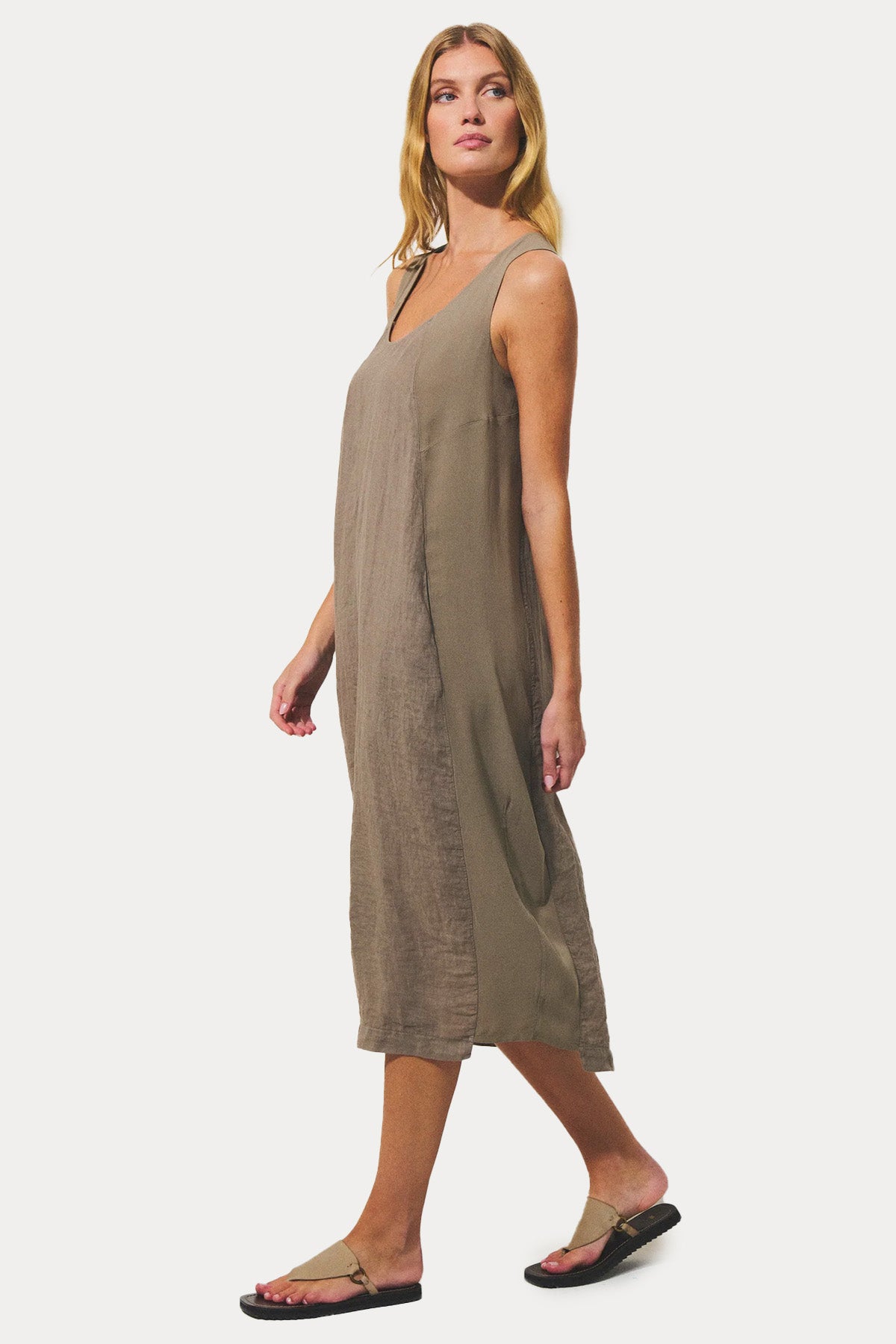 Transit Comfort Fit Geniş Yuvarlak Yaka Keten Midi Elbise