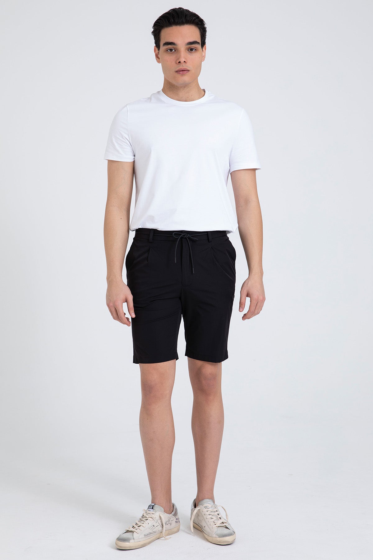 Manuel Ritz Slim Fit Beli Lastikli Tek Pile Yandan Cepli Streç Şort