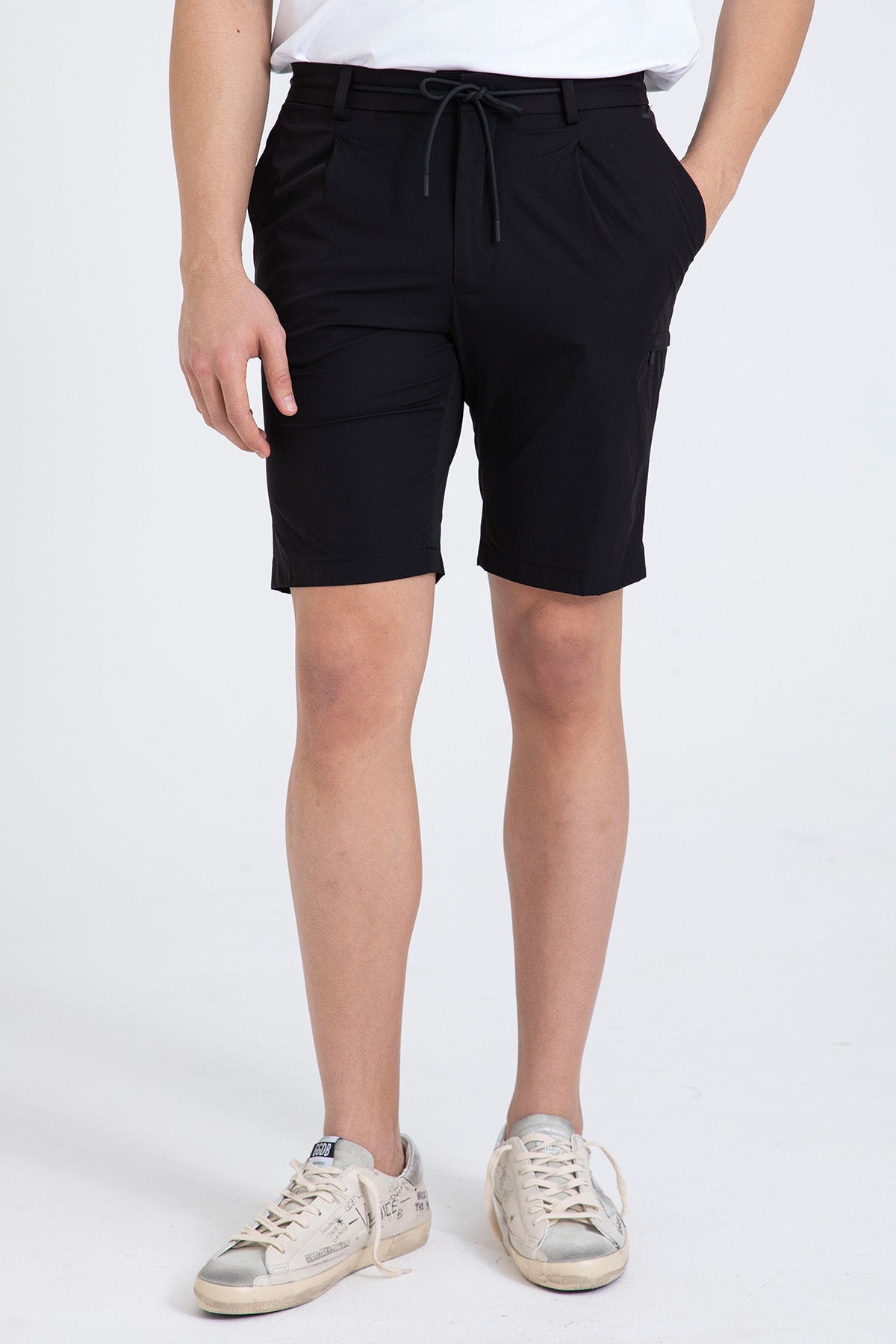 Manuel Ritz Slim Fit Beli Lastikli Tek Pile Yandan Cepli Streç Şort