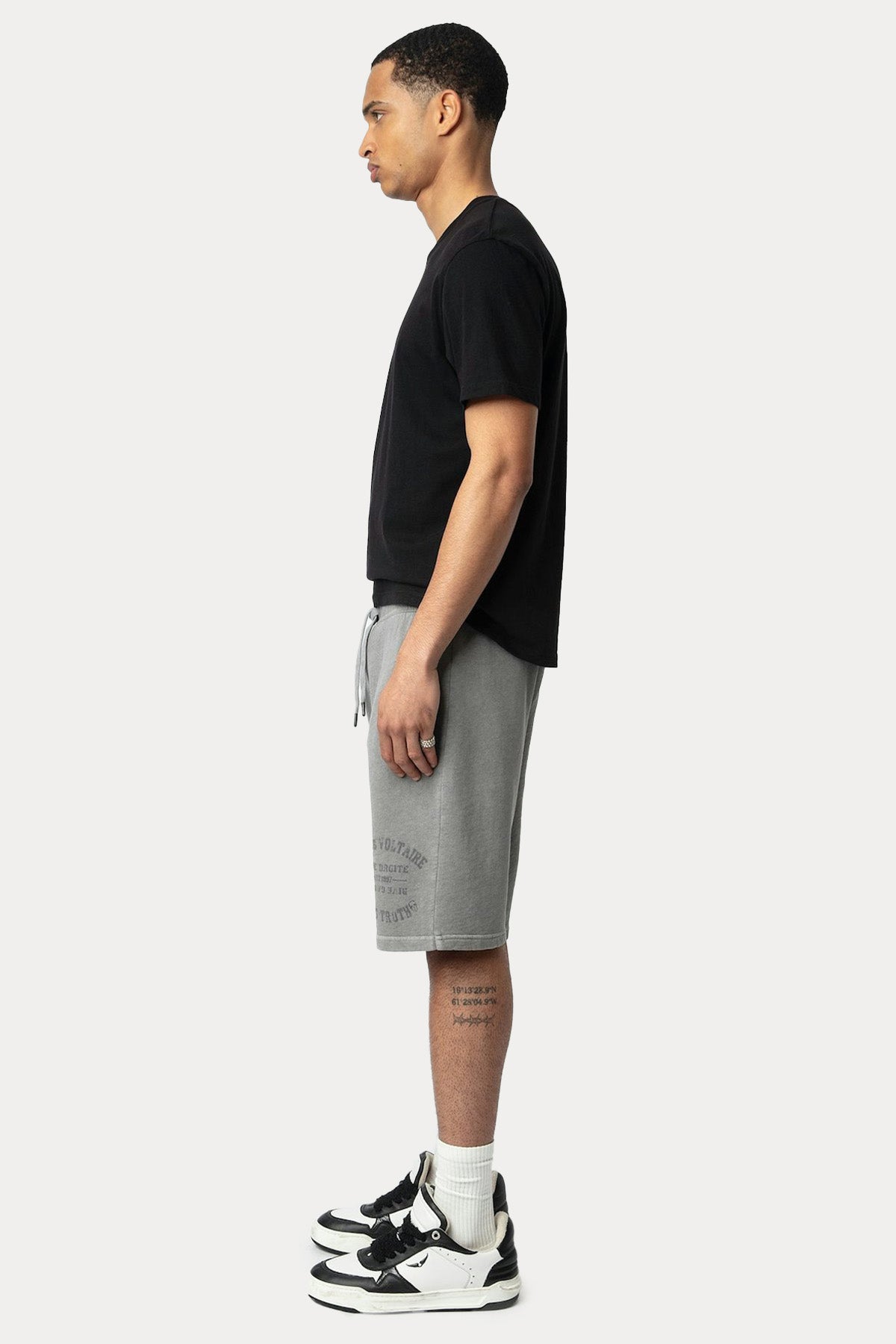 Zadig & Voltaire Logolu Beli Lastikli Penye Şort