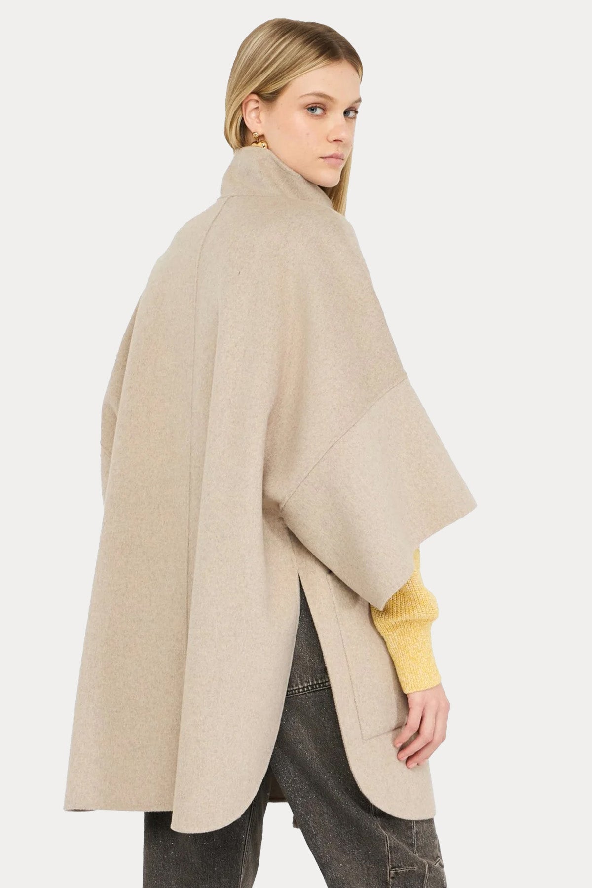 Liu Jo Dik Yaka Kemerli Yün Manto