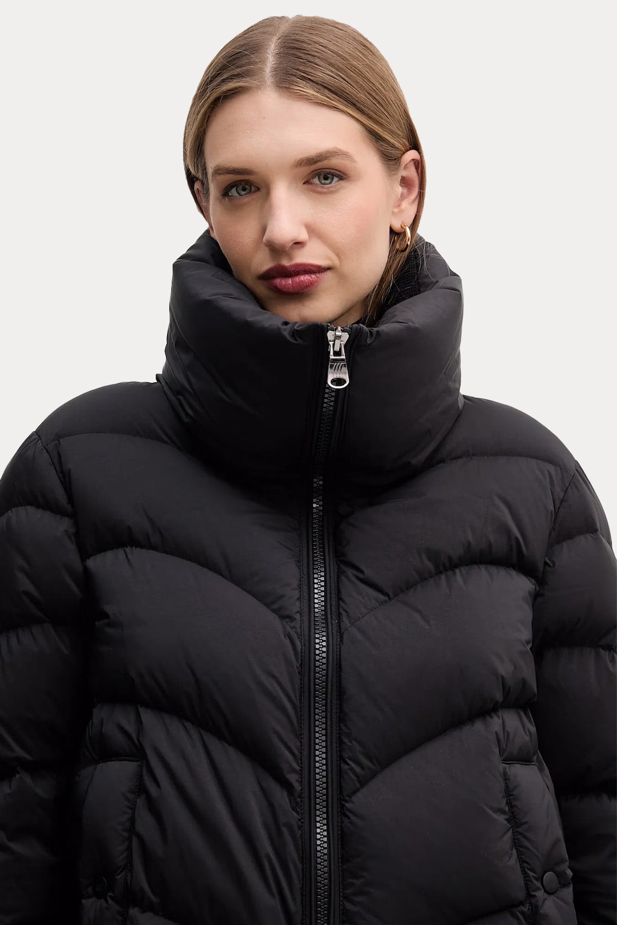 Hetrego Inara Relaxed Fit Dik Yakalı Puffer Mont
