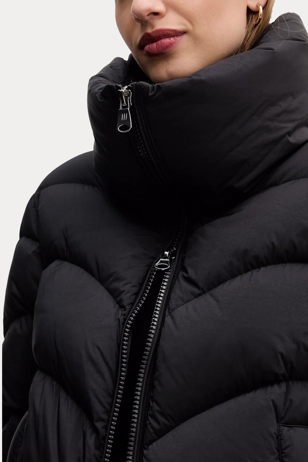Hetrego Inara Relaxed Fit Dik Yakalı Puffer Mont