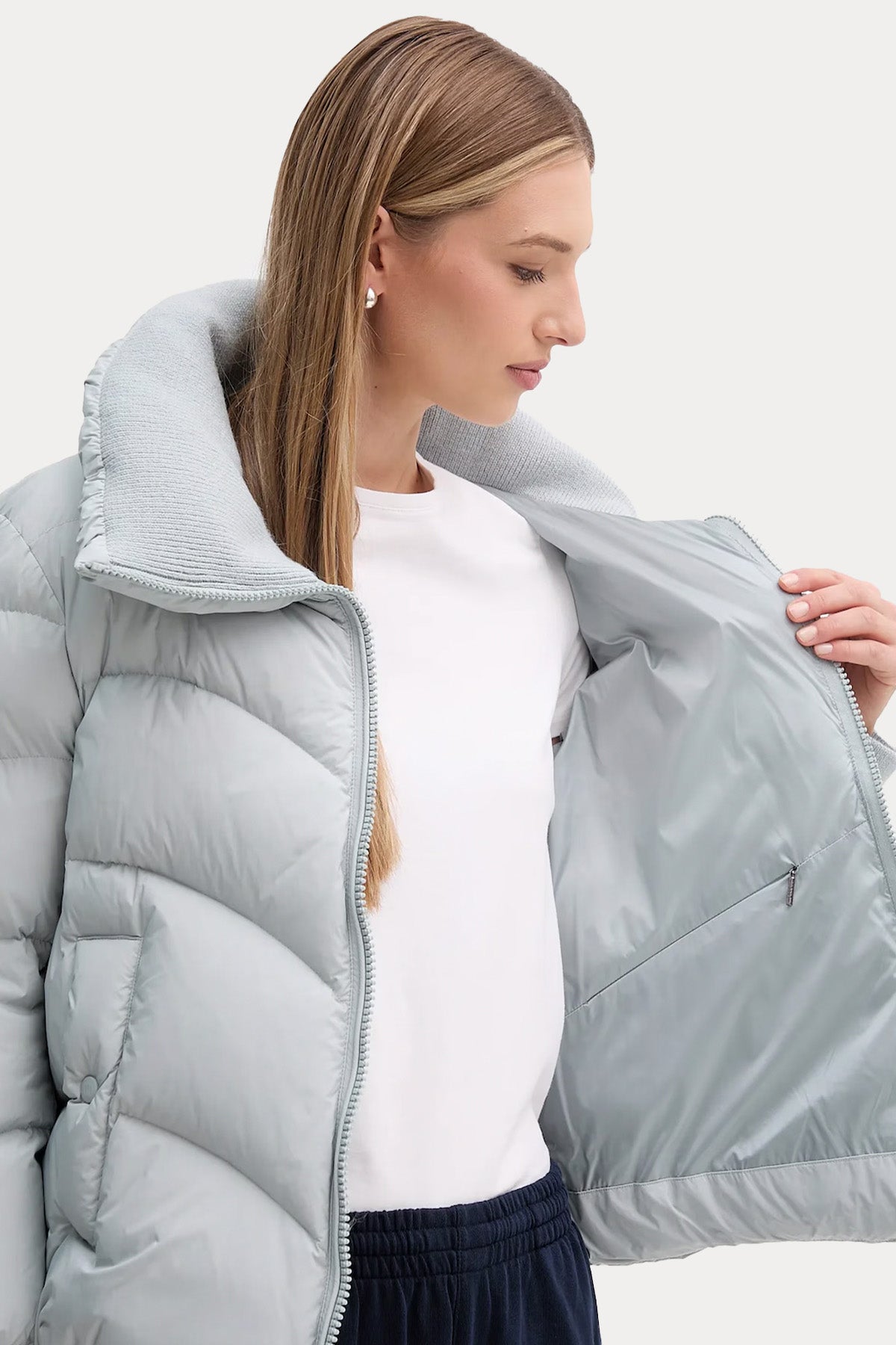 Hetrego Inara Relaxed Fit Dik Yakalı Puffer Mont