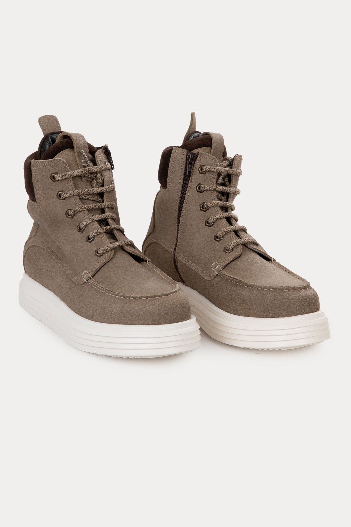 The Antipode Paul Nubuk Fermuarlı Bot