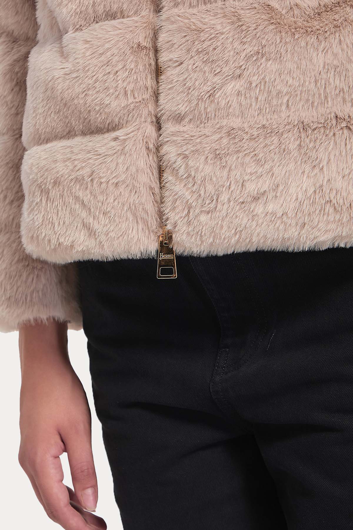 Herno Dik Yaka Peluş Puffer Mont