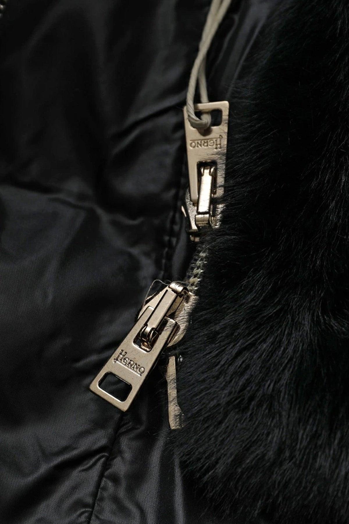 Herno Demonte İçi Kürklü Kapüşonlu Puffer Mont