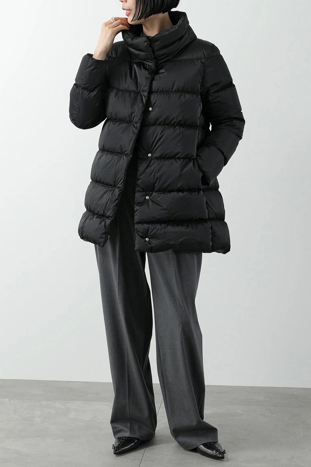 Herno Demonte İçi Kürklü Kapüşonlu Puffer Mont