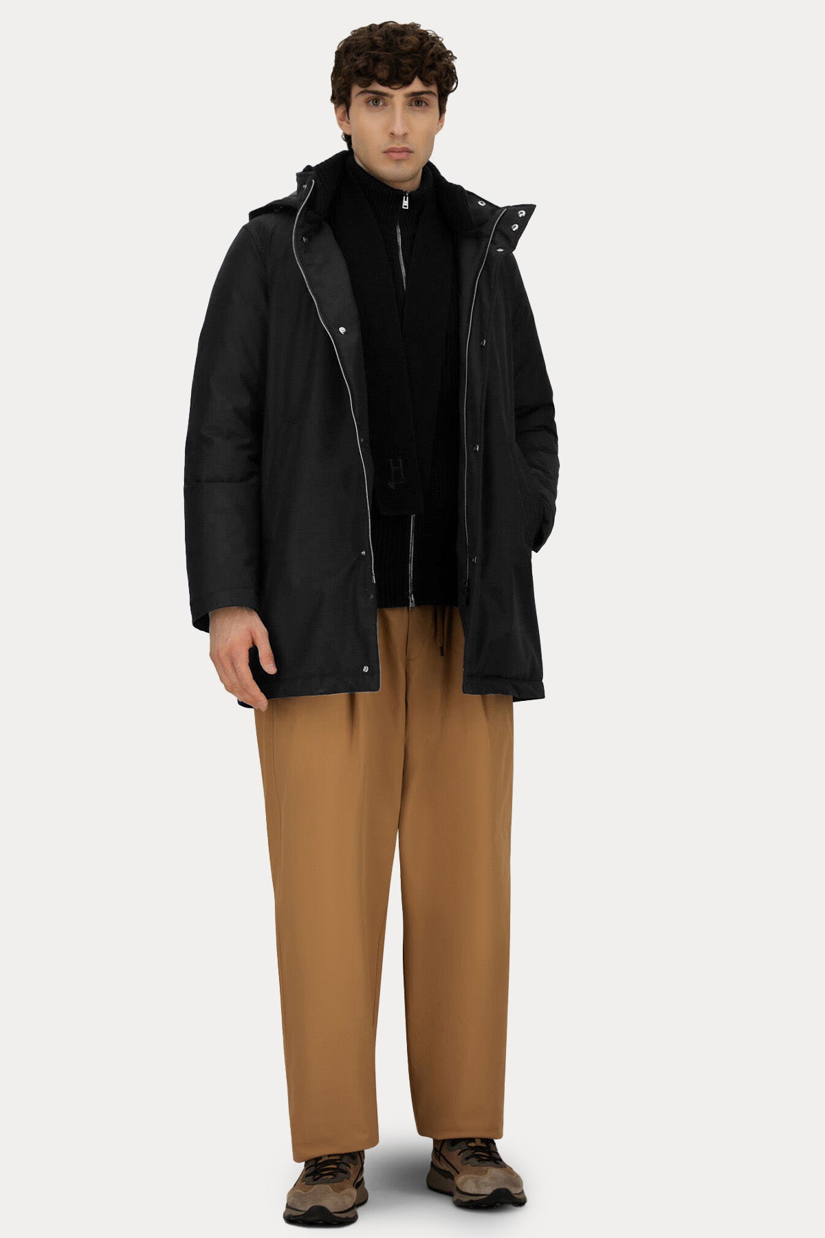 Herno Dik Yaka Kapüşonlu Puffer Kaban