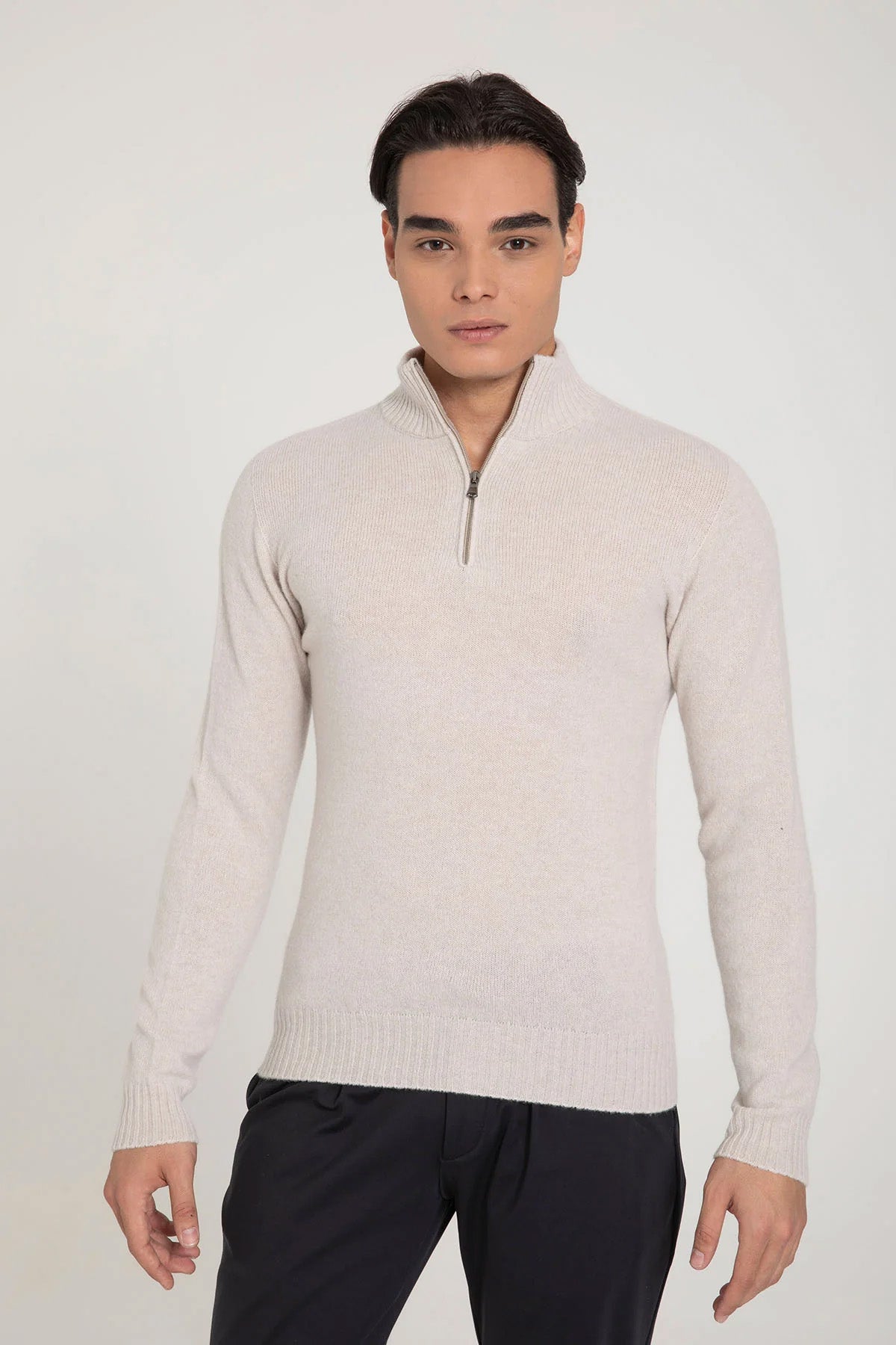 Fradi Yarım Fermuarlı Dik Yaka Örgü Yün Triko