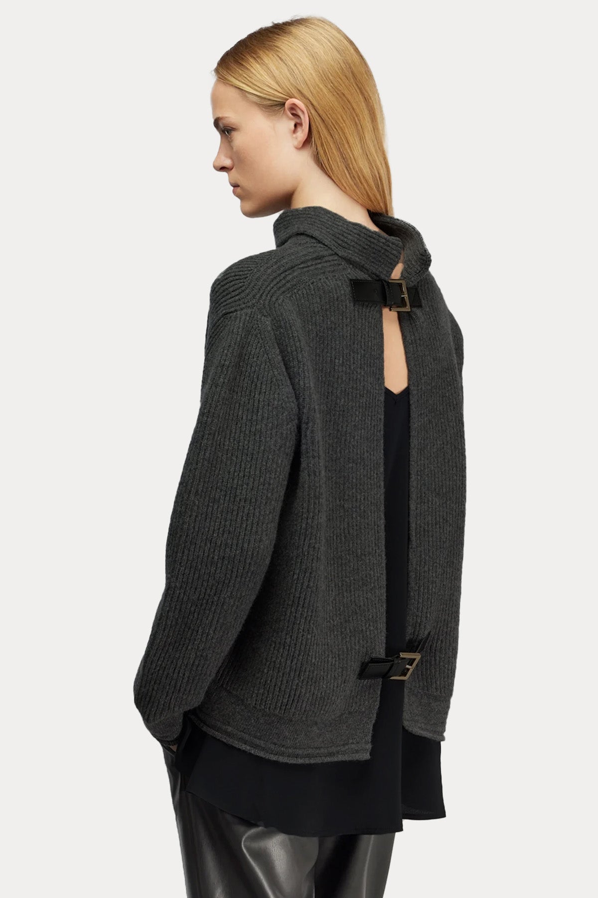 Semicouture Comfort Fit Sırt Dekolteli İpek Örgü Yün Triko