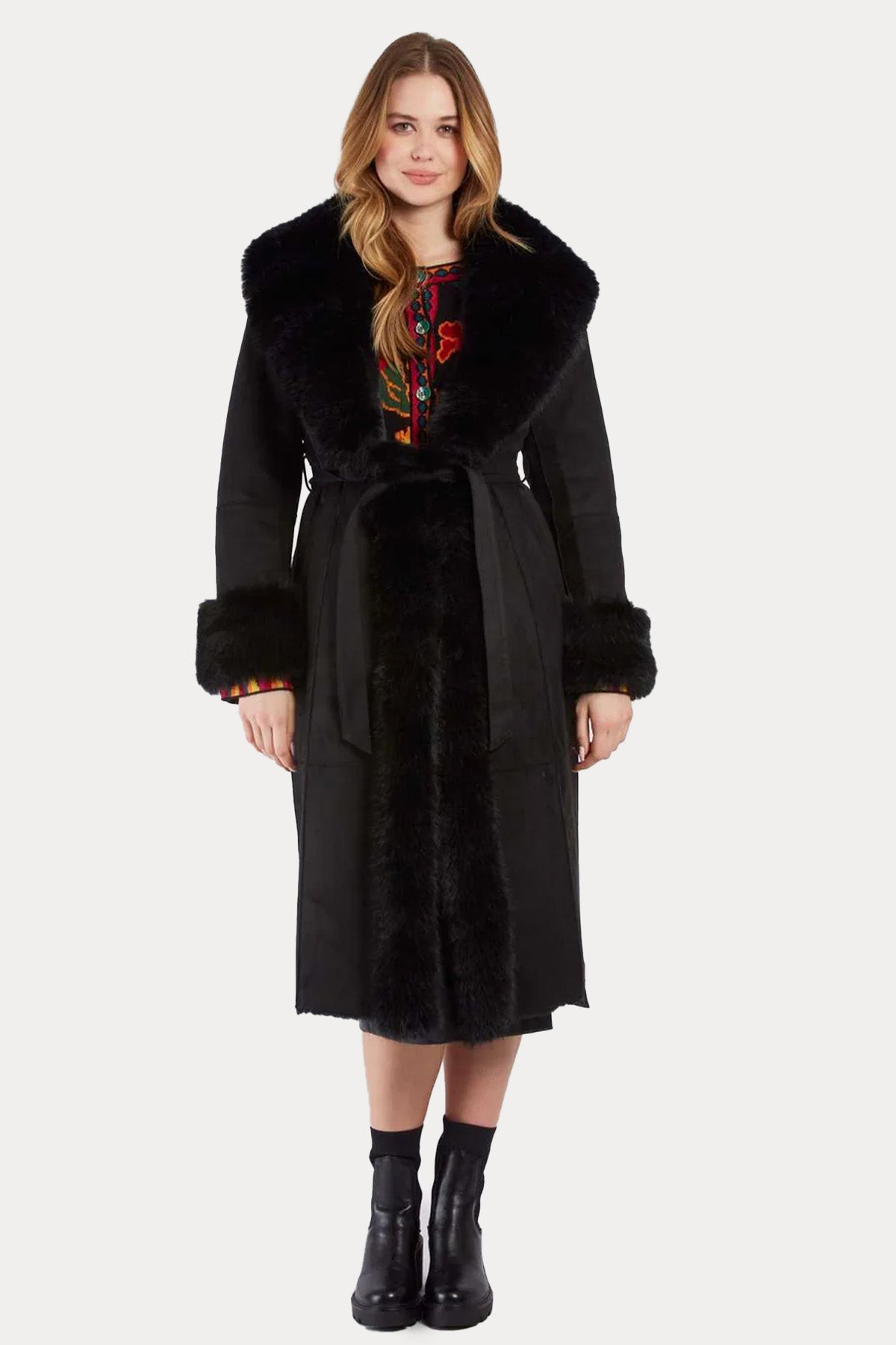 Rene Derhy Regular Fit Peluş Detaylı Kemerli Kaban