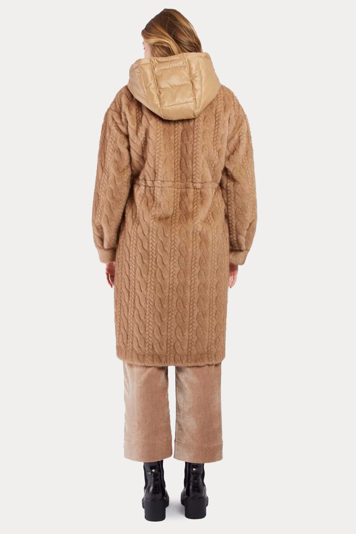 Rene Derhy Demonte İç Parçalı Saç Örgü Kapüşonlu Manto