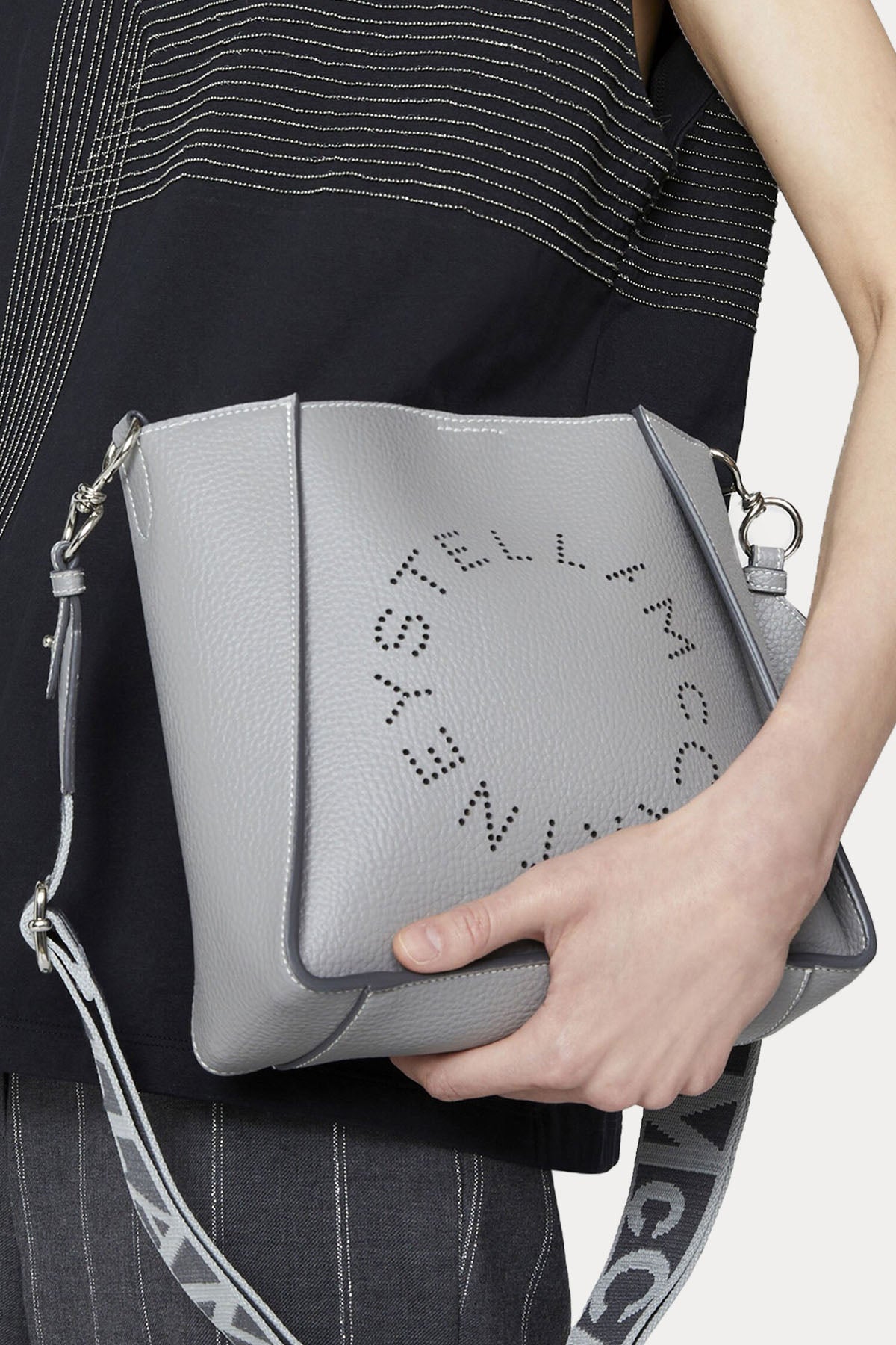 Stella Mccartney Logolu Small Crossbody Omuz Çantası