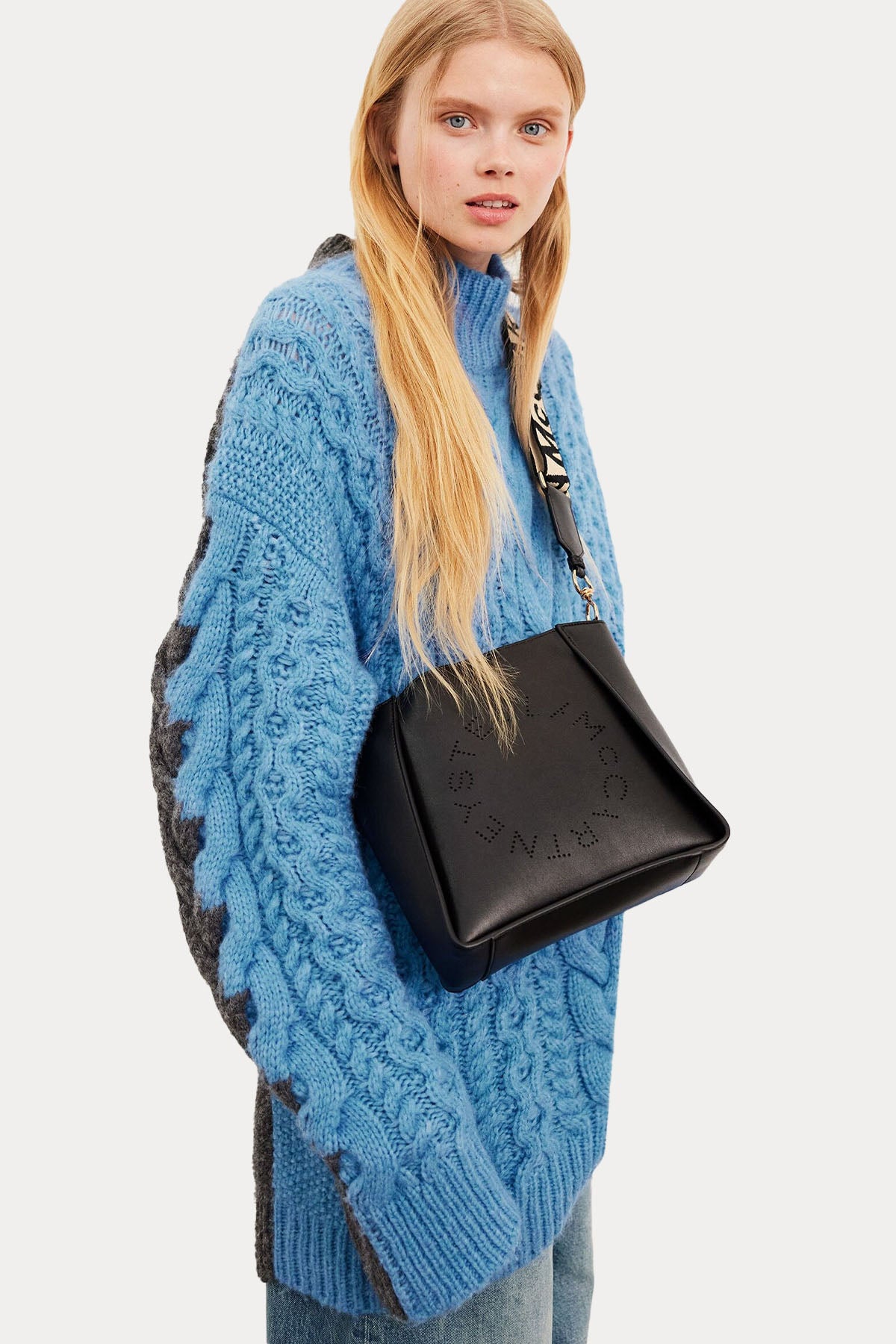 Stella Mccartney Logolu Small Crossbody Omuz Çantası