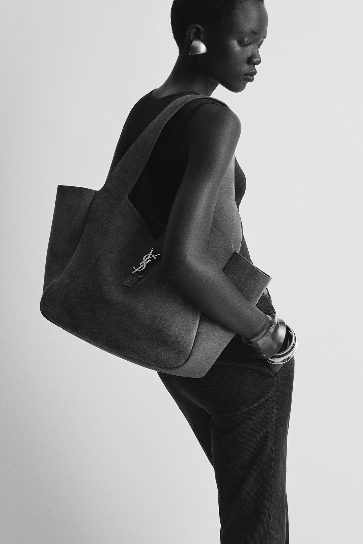 Saint Laurent Le 5 Large Süet Omuz Çantası