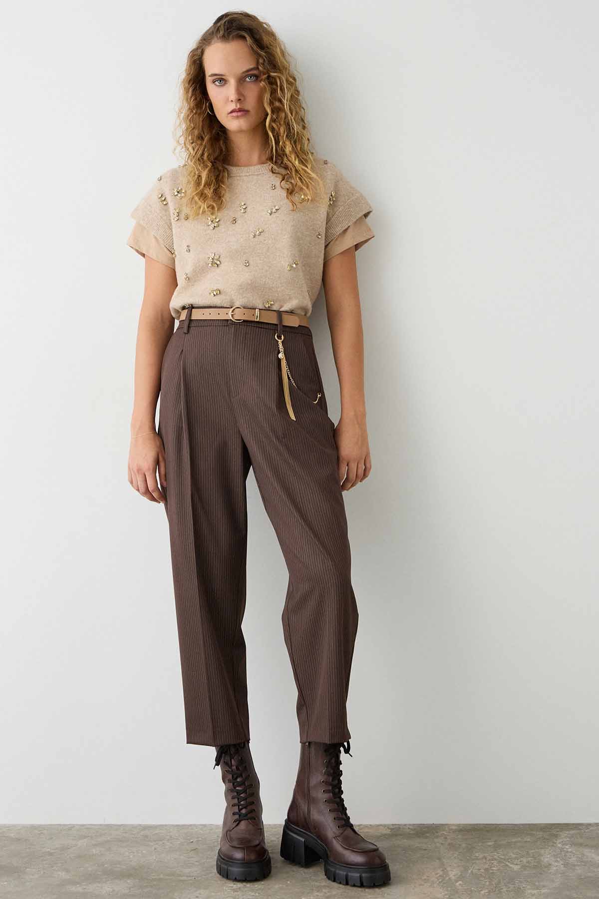 Bsb Relaxed Fit Yüksek Bel Kemerli Tek Pile Pantolon