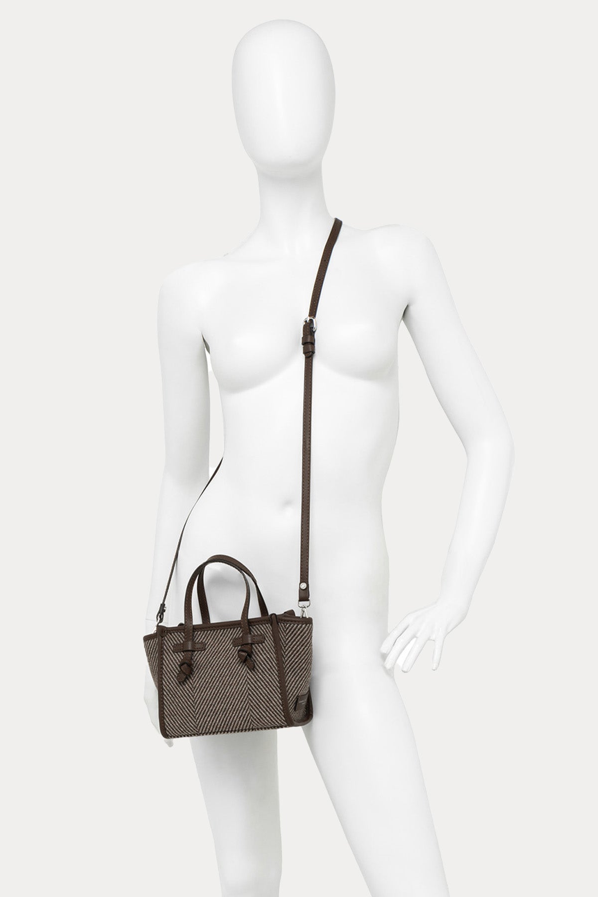 Gianni Chiarini Miss Marcella Kanvas Kumaş Omuz Çantası