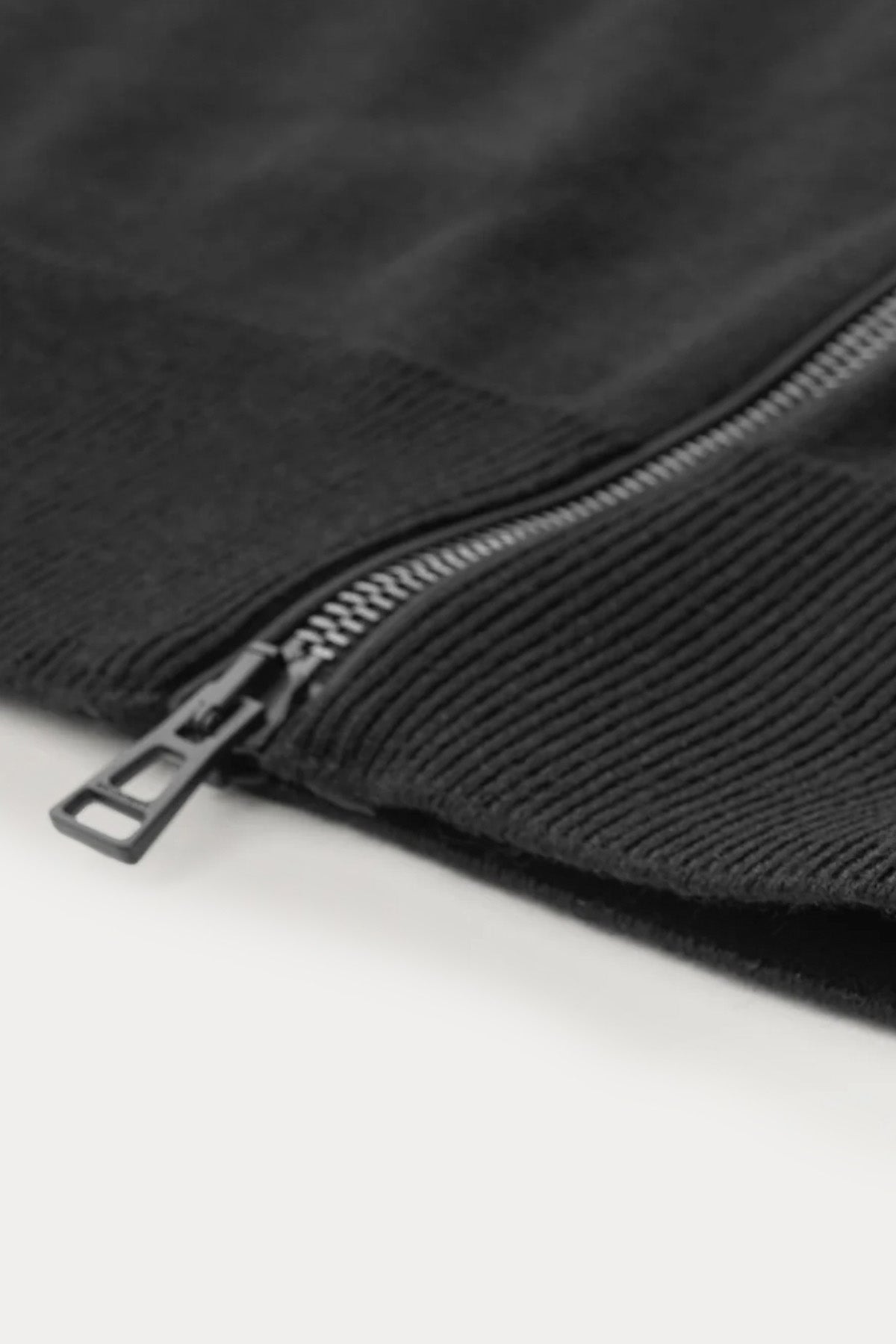 Belstaff Slim Fit Dik Yaka İnce Örgü Triko Ceket