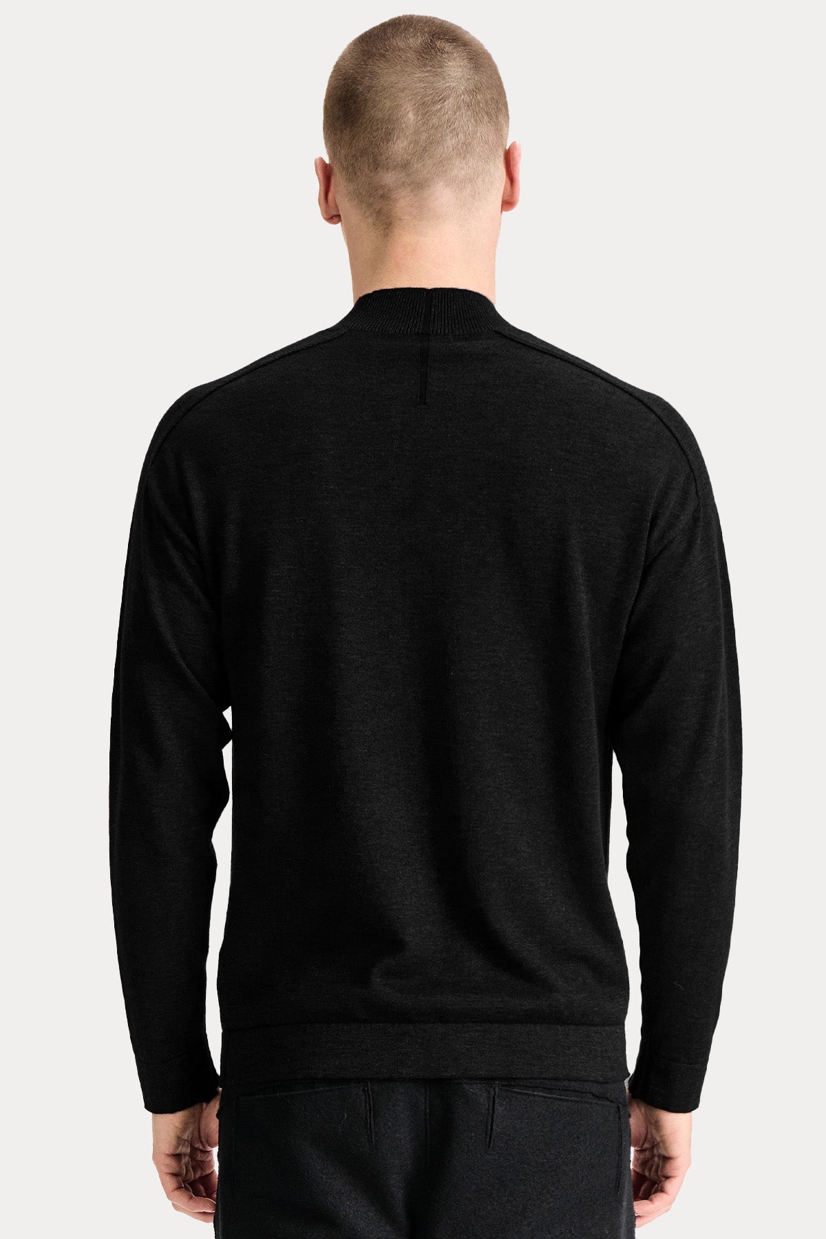 Transit Perkins Yaka İnce Örgü Yün Triko