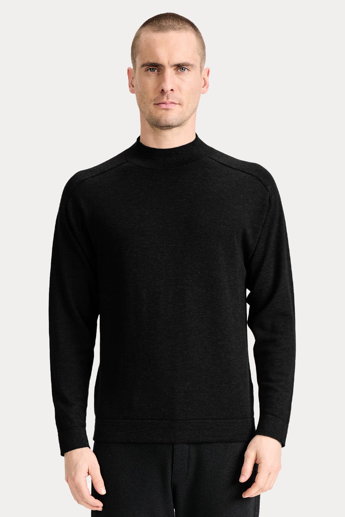 Transit Perkins Yaka İnce Örgü Yün Triko