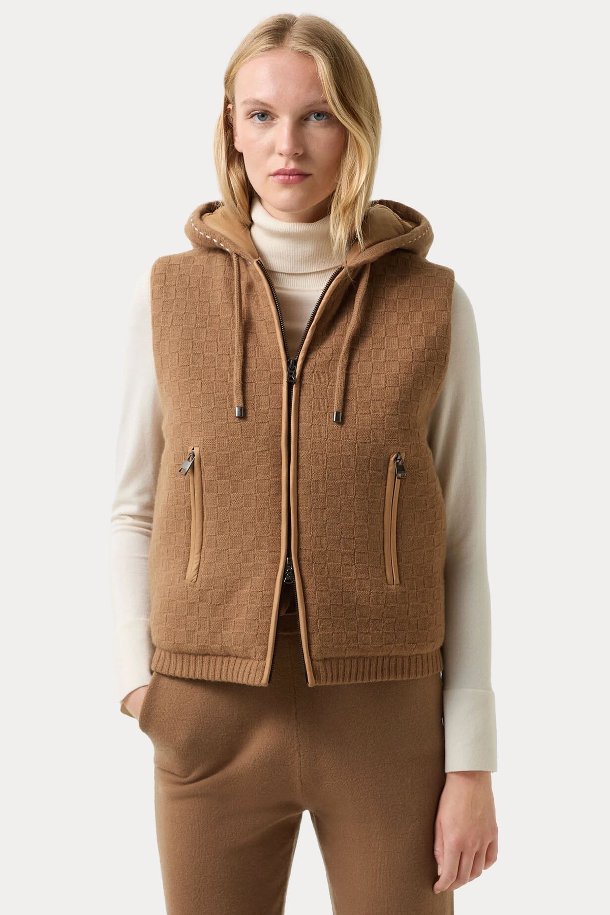 Bogner Lissity Regular Fit Kapüşonlu Puffer Yün Yelek