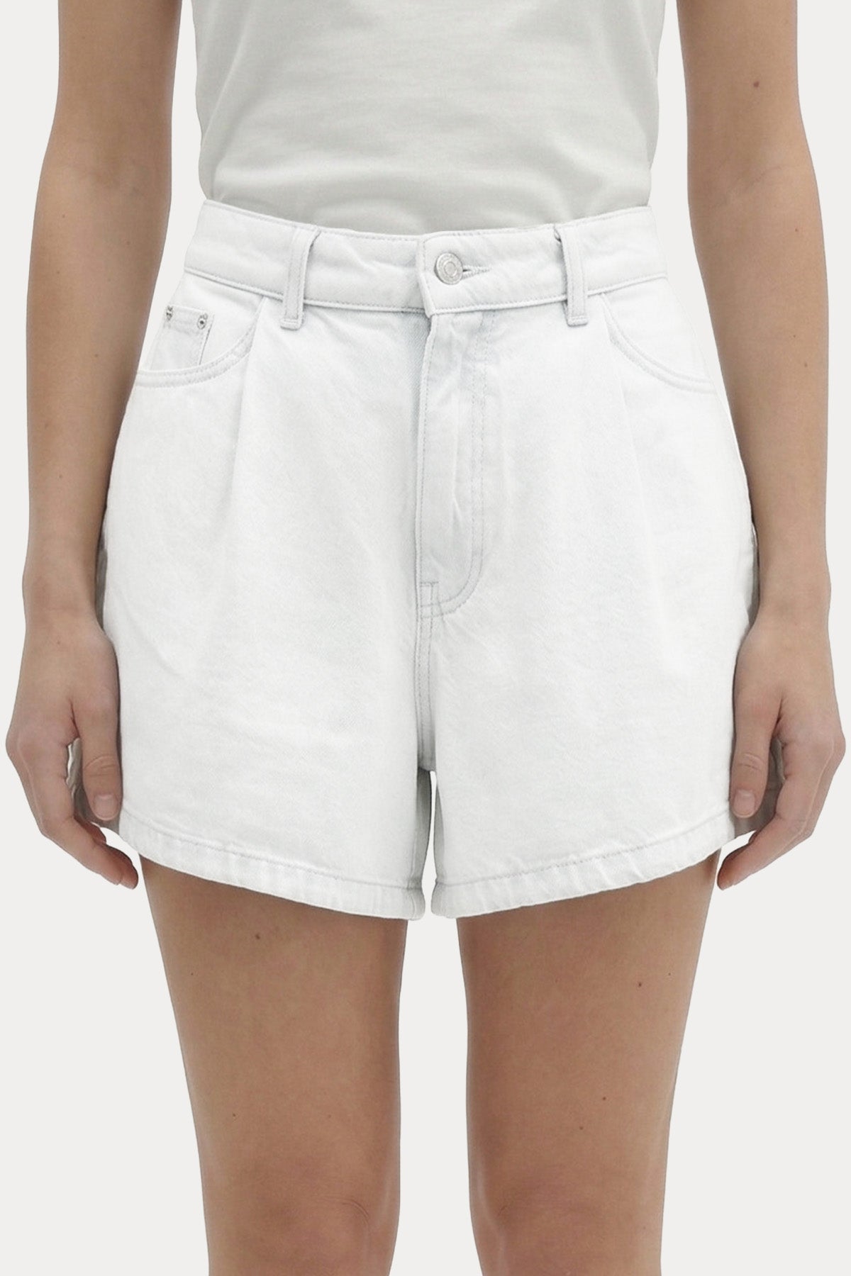Berenice Relaxed Fit Tek Pile Yıkamalı Denim Şort