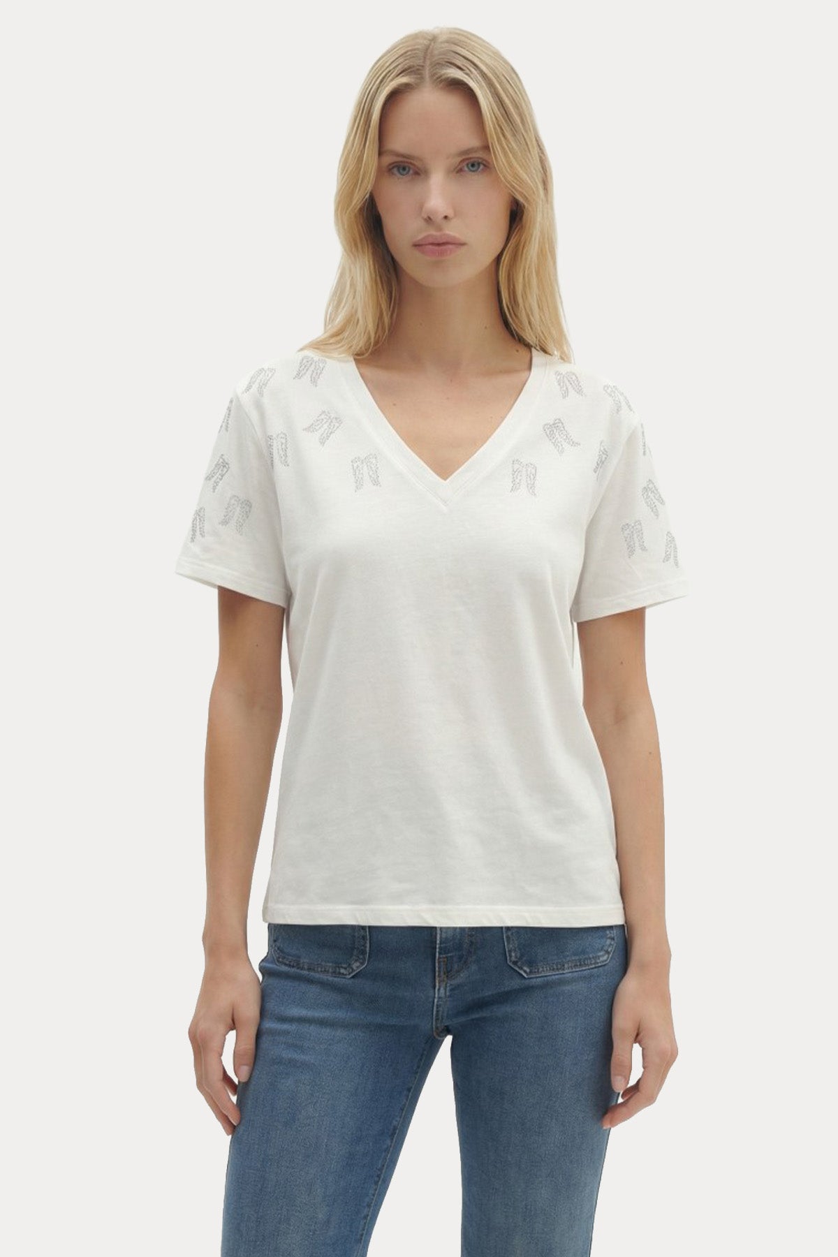 Berenice Regular Fit Kanat Desenli V Yaka T-shirt