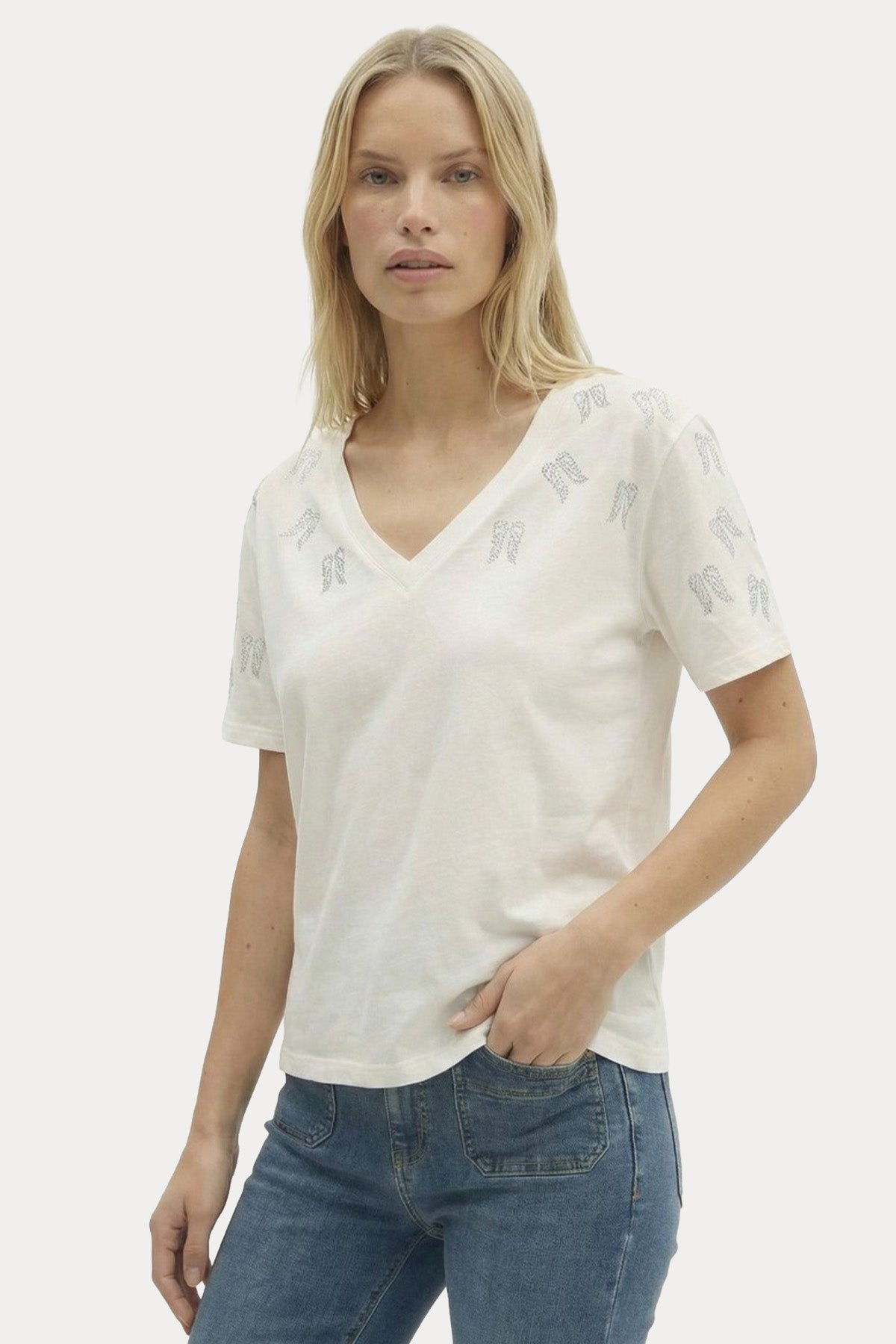Berenice Regular Fit Kanat Desenli V Yaka T-shirt