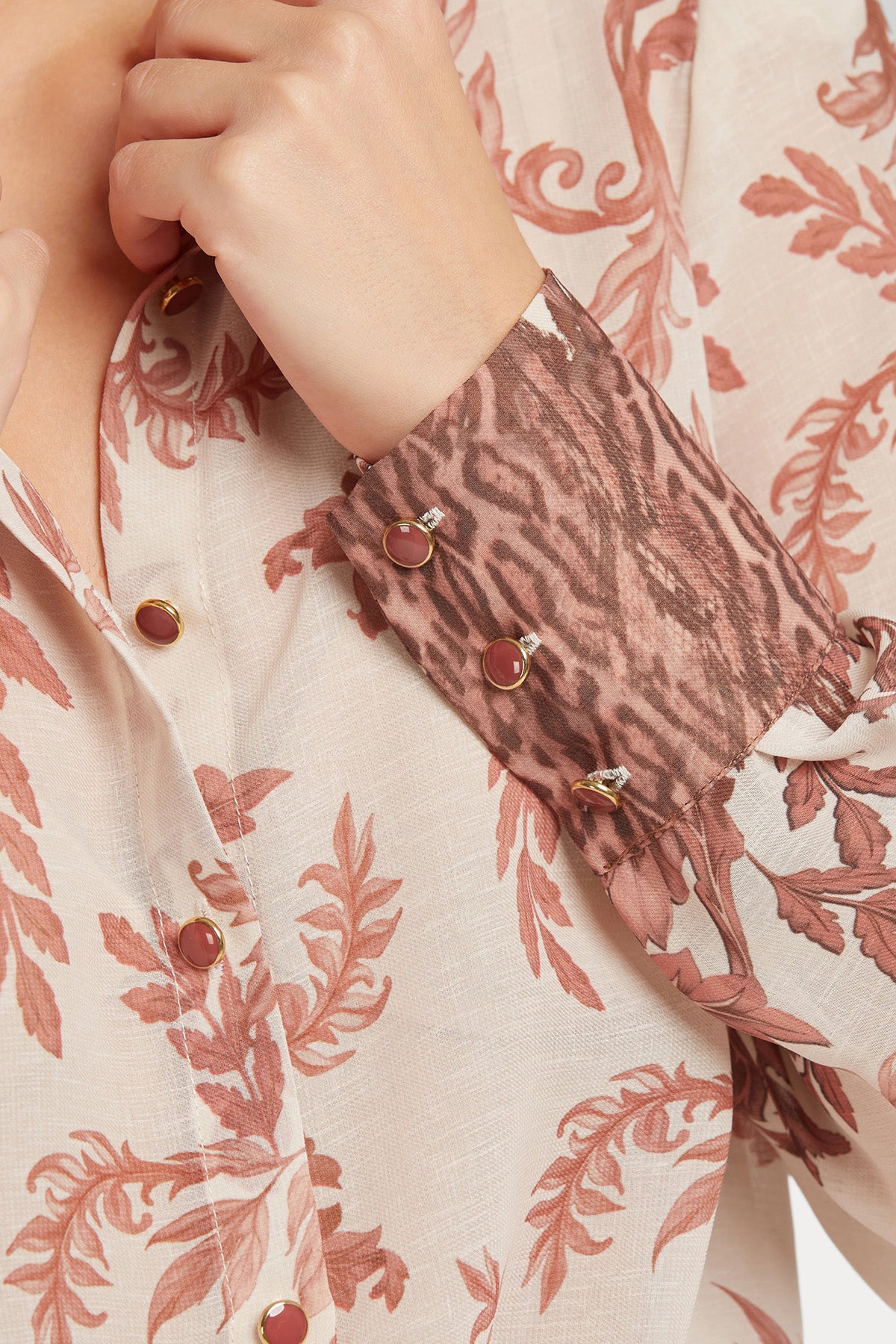 Lynne Classic Fit Vatkalı Saten Gömlek