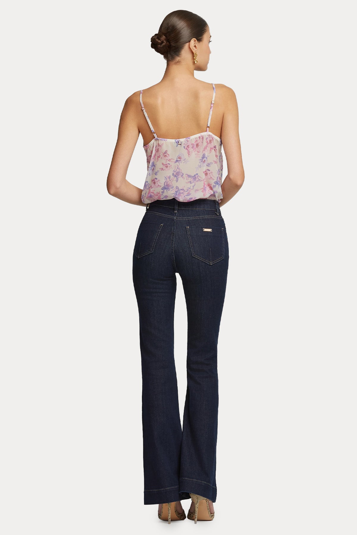 Lynne Çiçek Desen Askılı Bluz