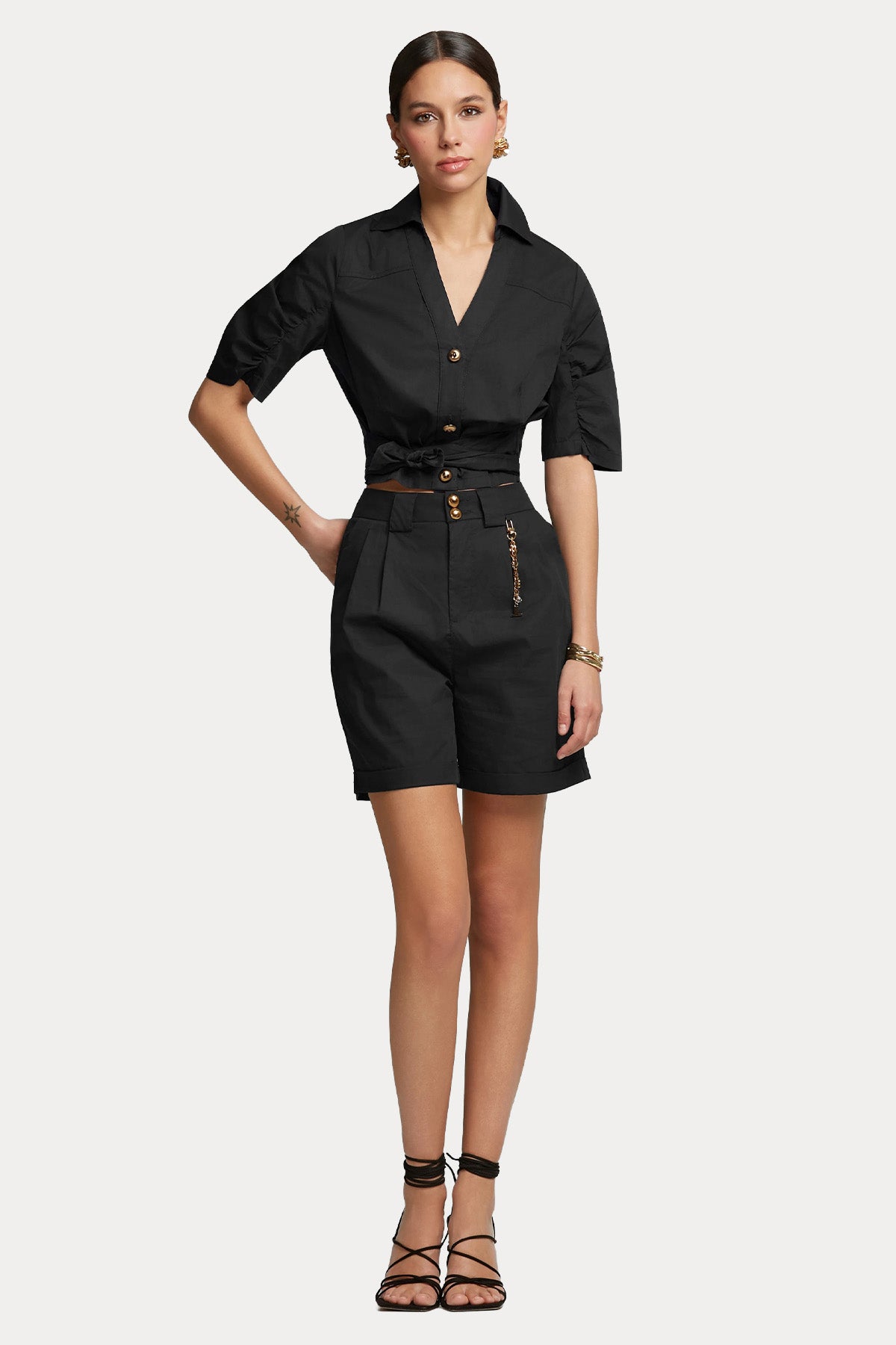 Lynne Tek Pile Yüksek Belli Şort