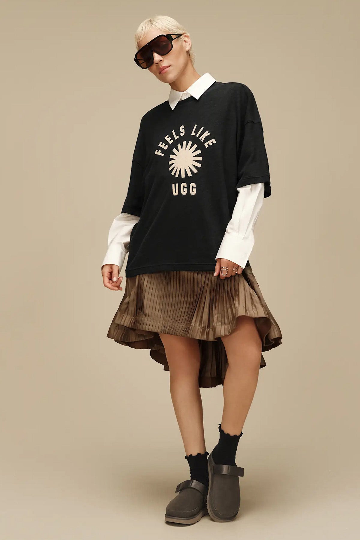 Ugg Dense Smoke Goldenstar Clog Süet Sandalet