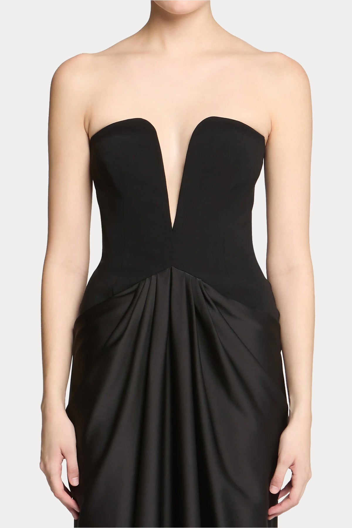Halston Sanna Krep ve Saten Maxi Abiye Elbise-Abiye-Libas