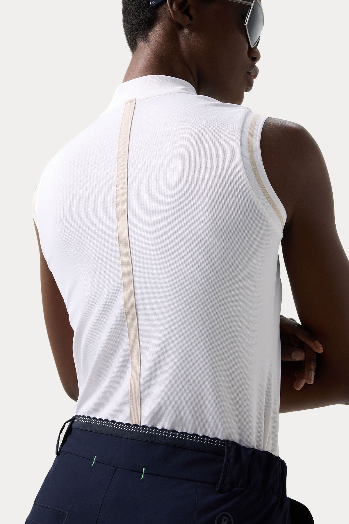 Bogner Evi Dik Yaka Yarım Fermuarlı Streç T-shirt