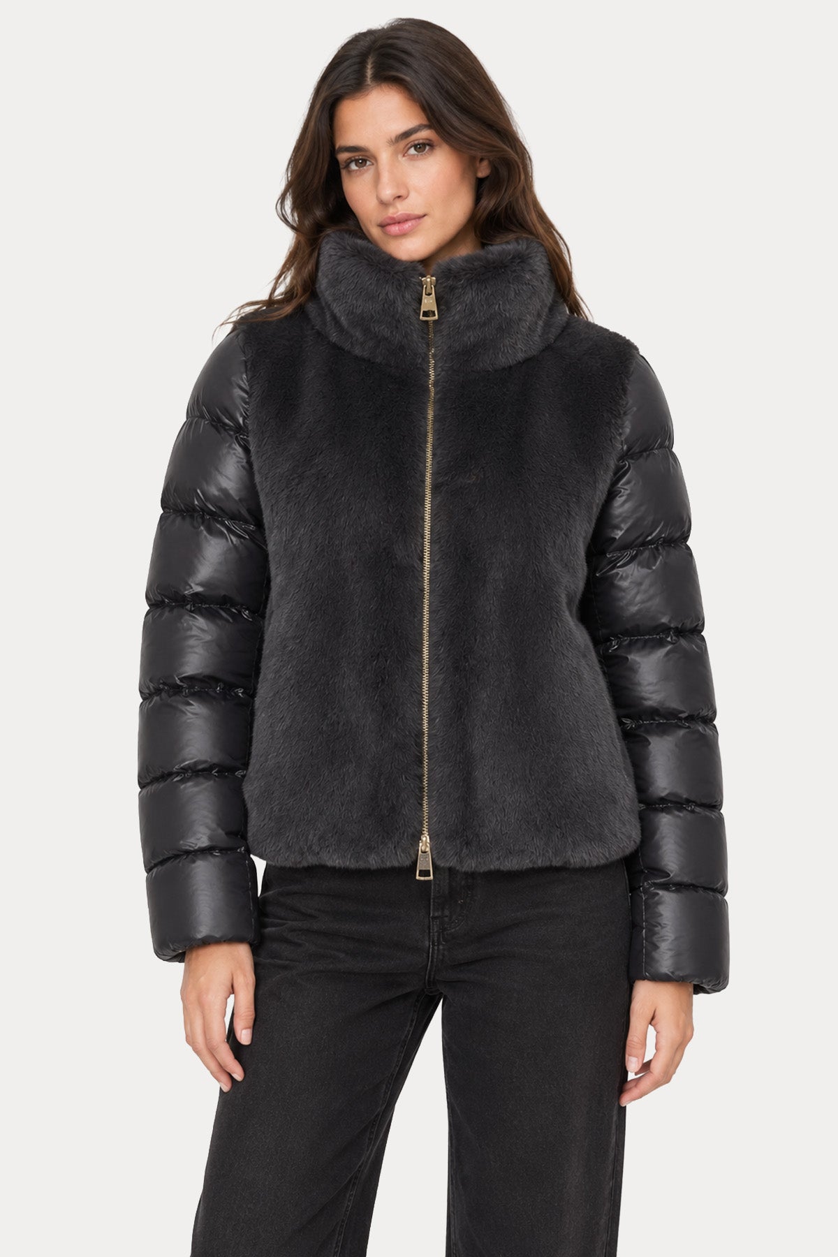 Herno Kürk Detaylı Dik Yaka Puffer Mont