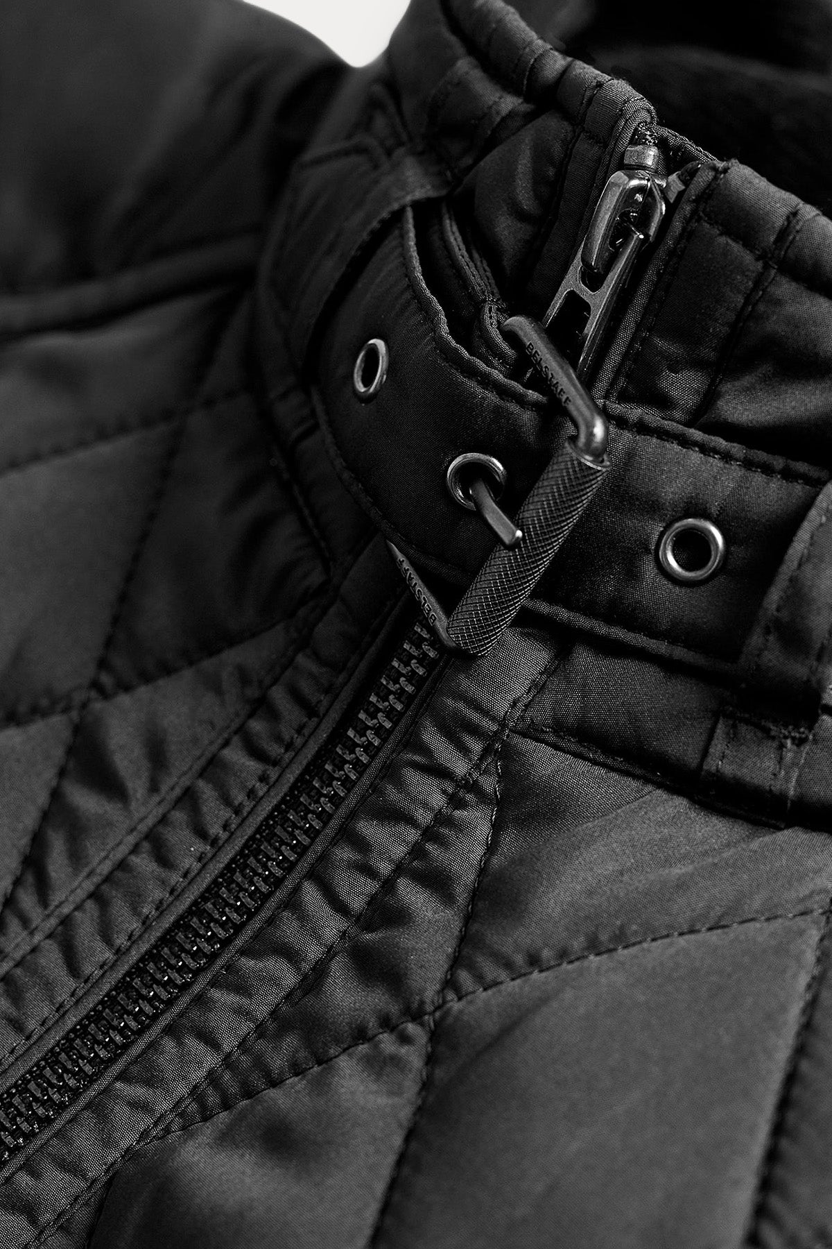 Belstaff Kapitone Desenli Mont Ceket