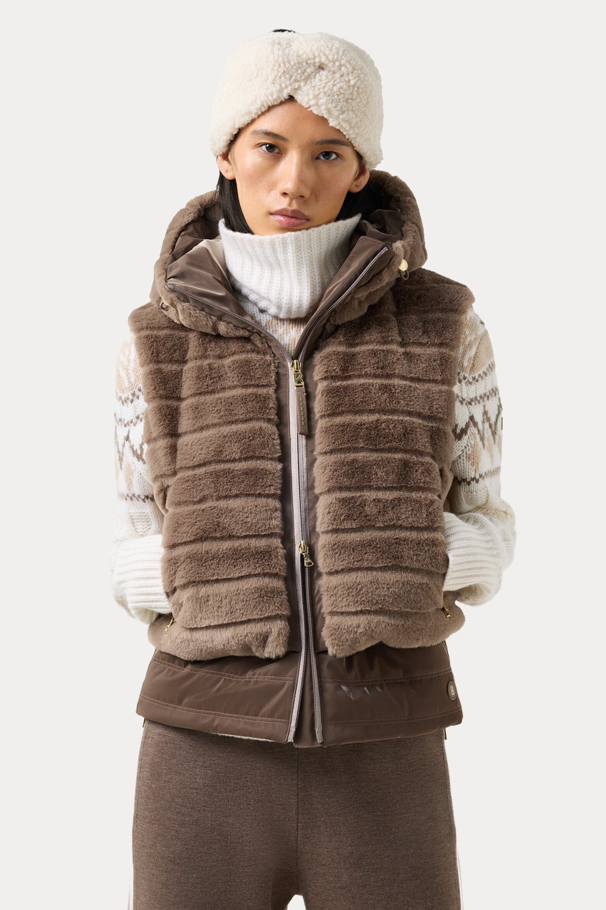 Bogner Manda Kapüşonlu Puffer Peluş Yelek