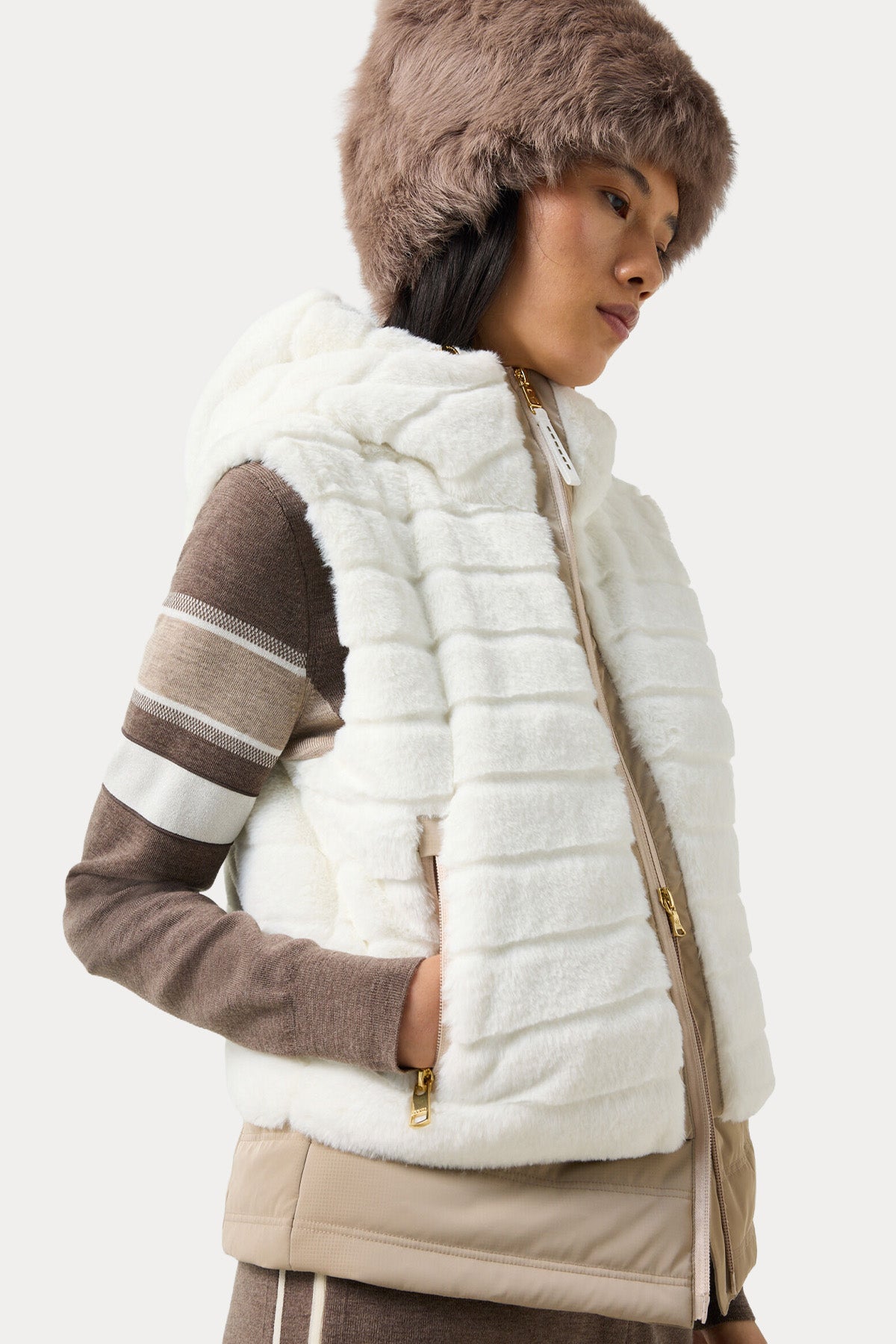 Bogner Manda Kapüşonlu Puffer Peluş Yelek