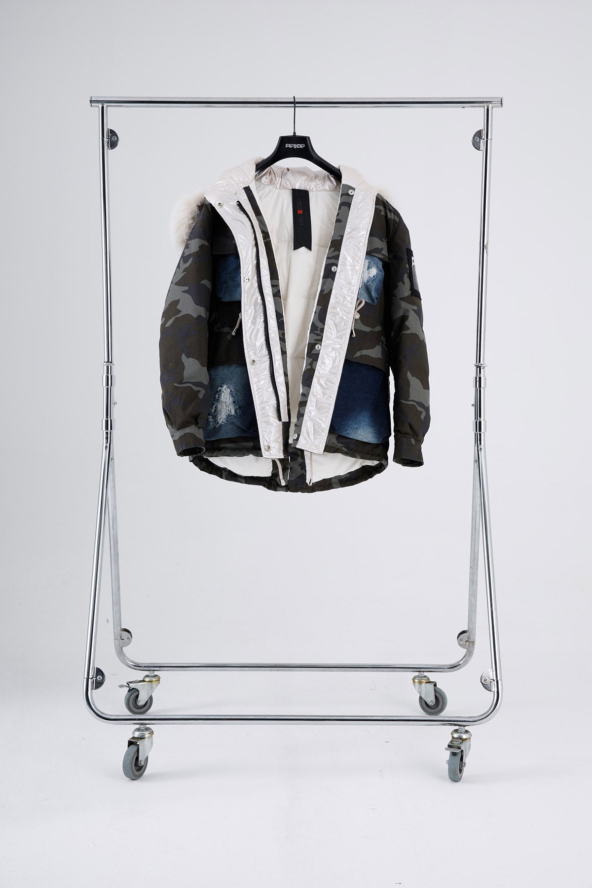 Flo & Clo Kürklü Kamuflaj Desenli Puffer Parka-Libas Trendy Fashion Store