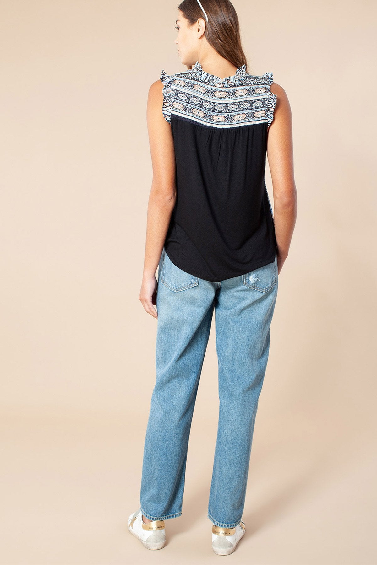 Hale Bob V Yaka Fırfır Detaylı Bluz-Libas Trendy Fashion Store