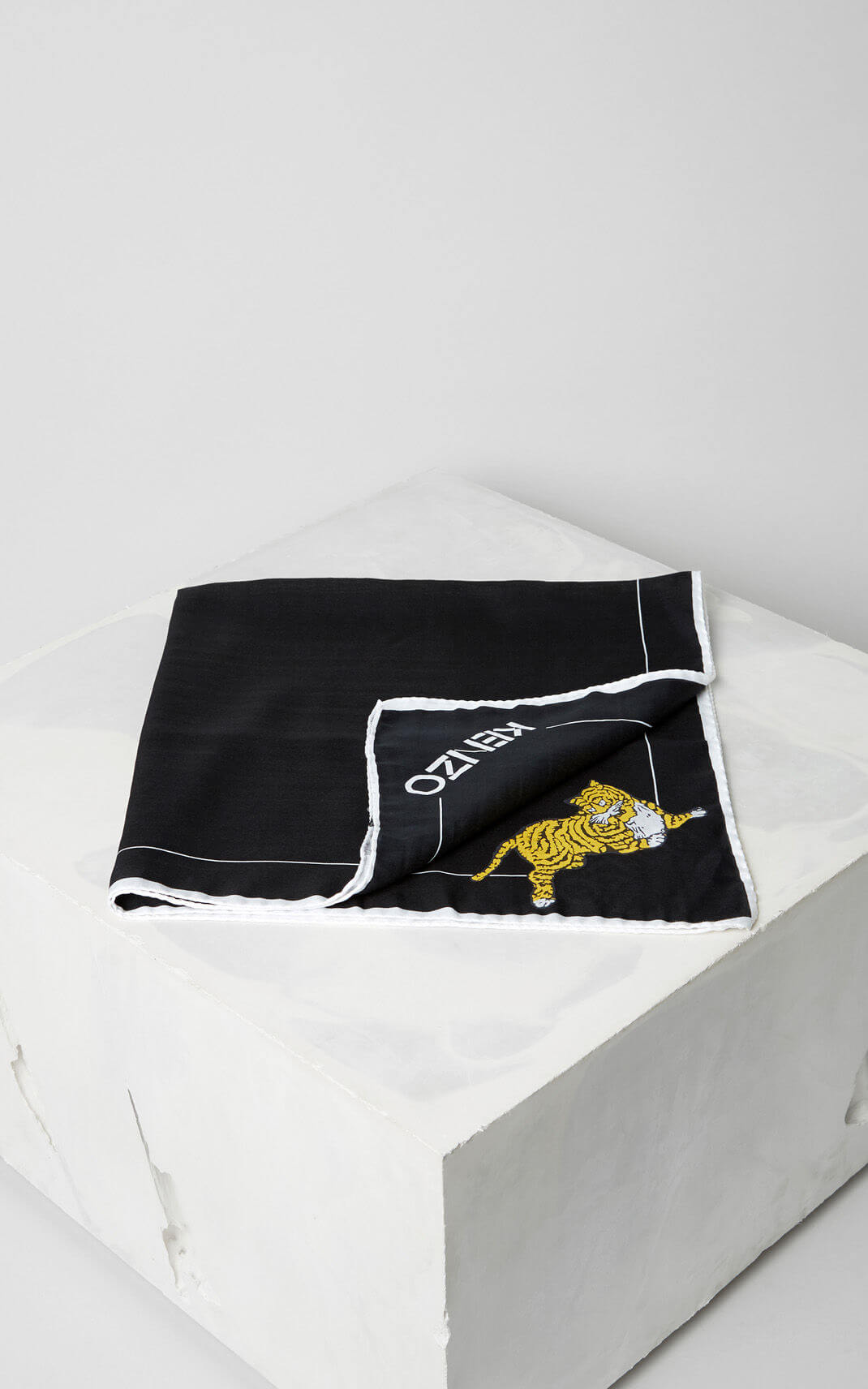 KENZO FULAR-Libas Trendy Fashion Store