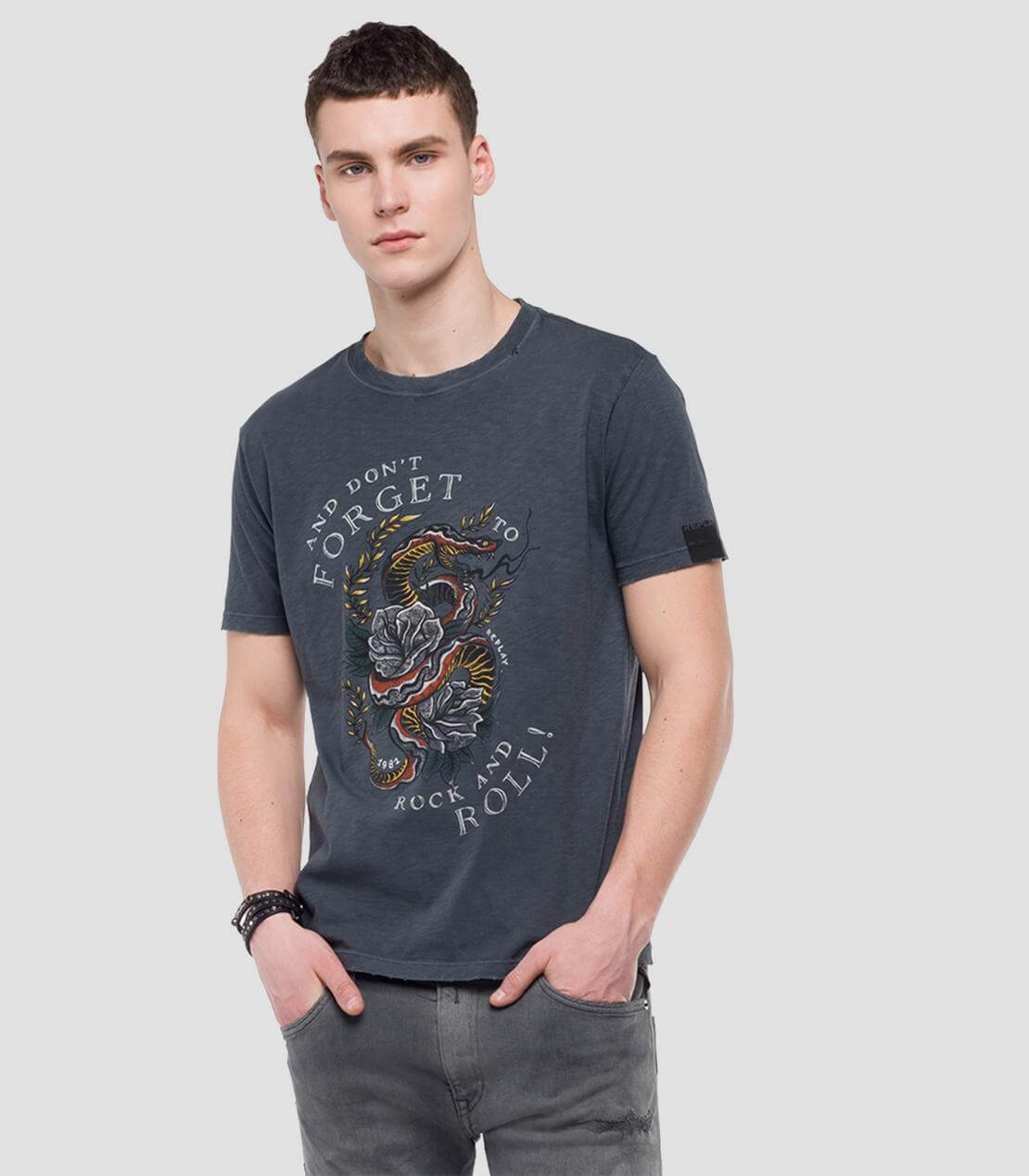 REPLAY T-SHIRT-Libas Trendy Fashion Store