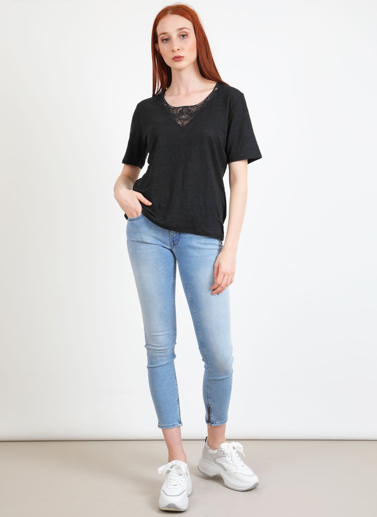 Berenice T-shirt-Libas Trendy Fashion Store