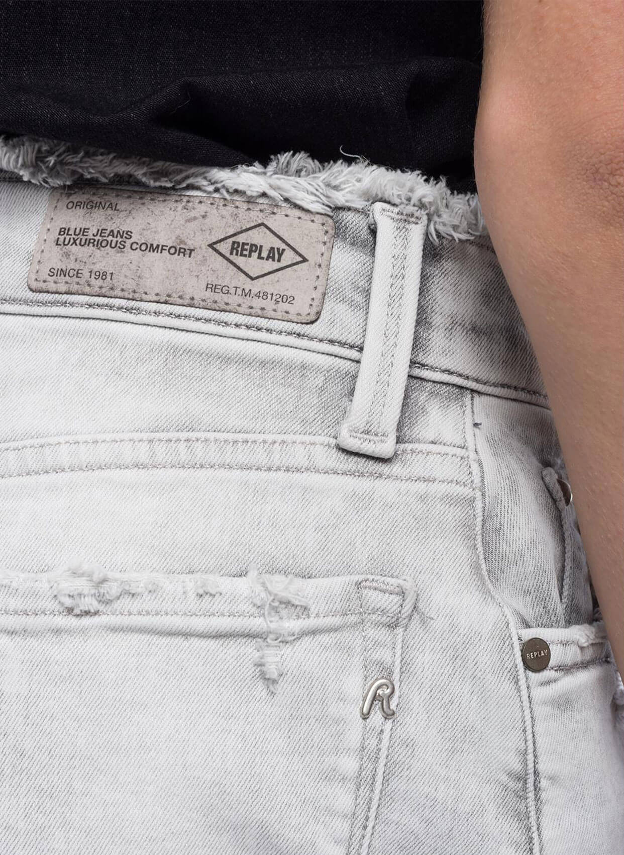 Replay Etek-Libas Trendy Fashion Store