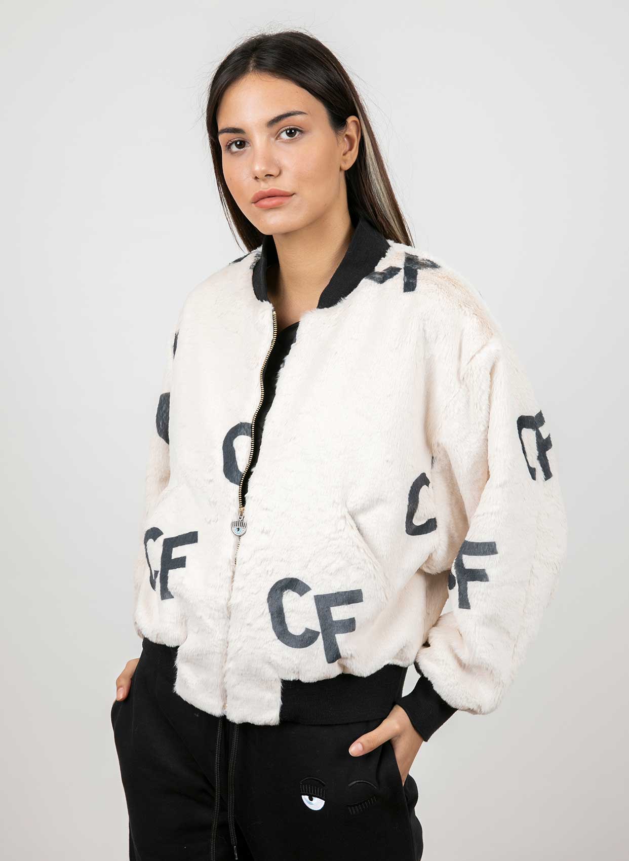 Chiara Ferragni Mont-Libas Trendy Fashion Store