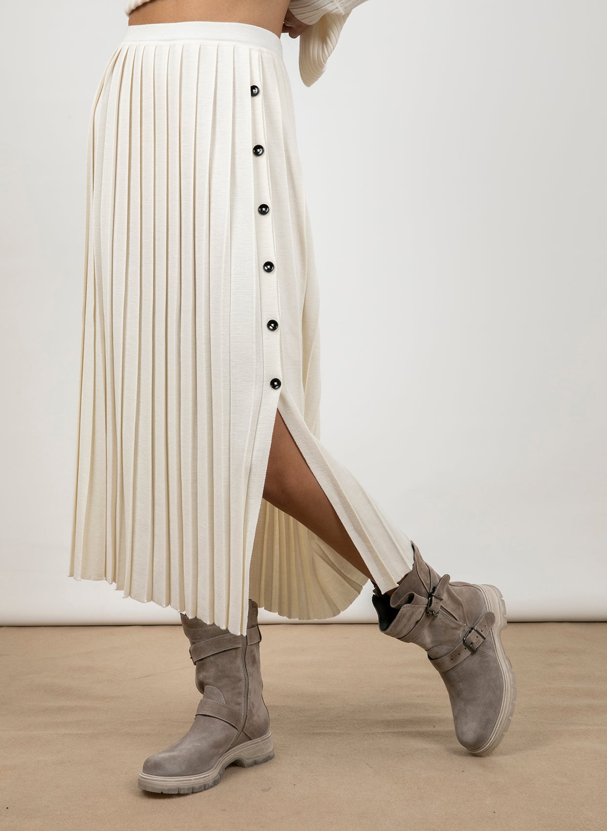 Crea Concept Etek-Libas Trendy Fashion Store