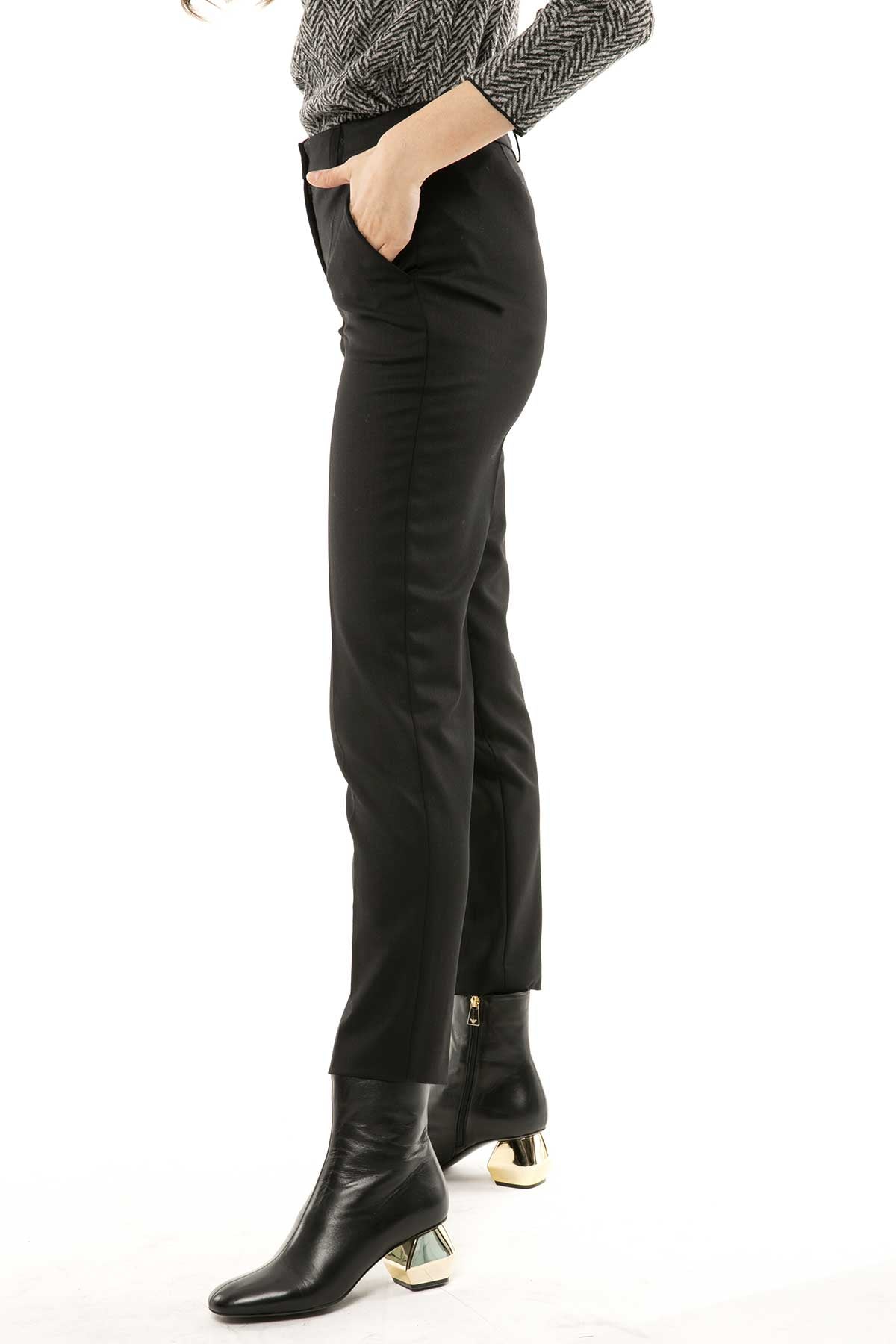 Emporio Armani Pantolon-Libas Trendy Fashion Store