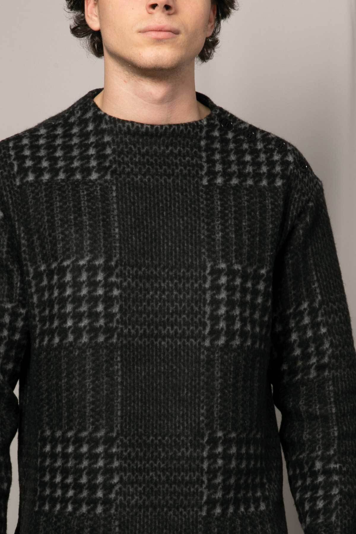 Emporio Armani Triko-Libas Trendy Fashion Store