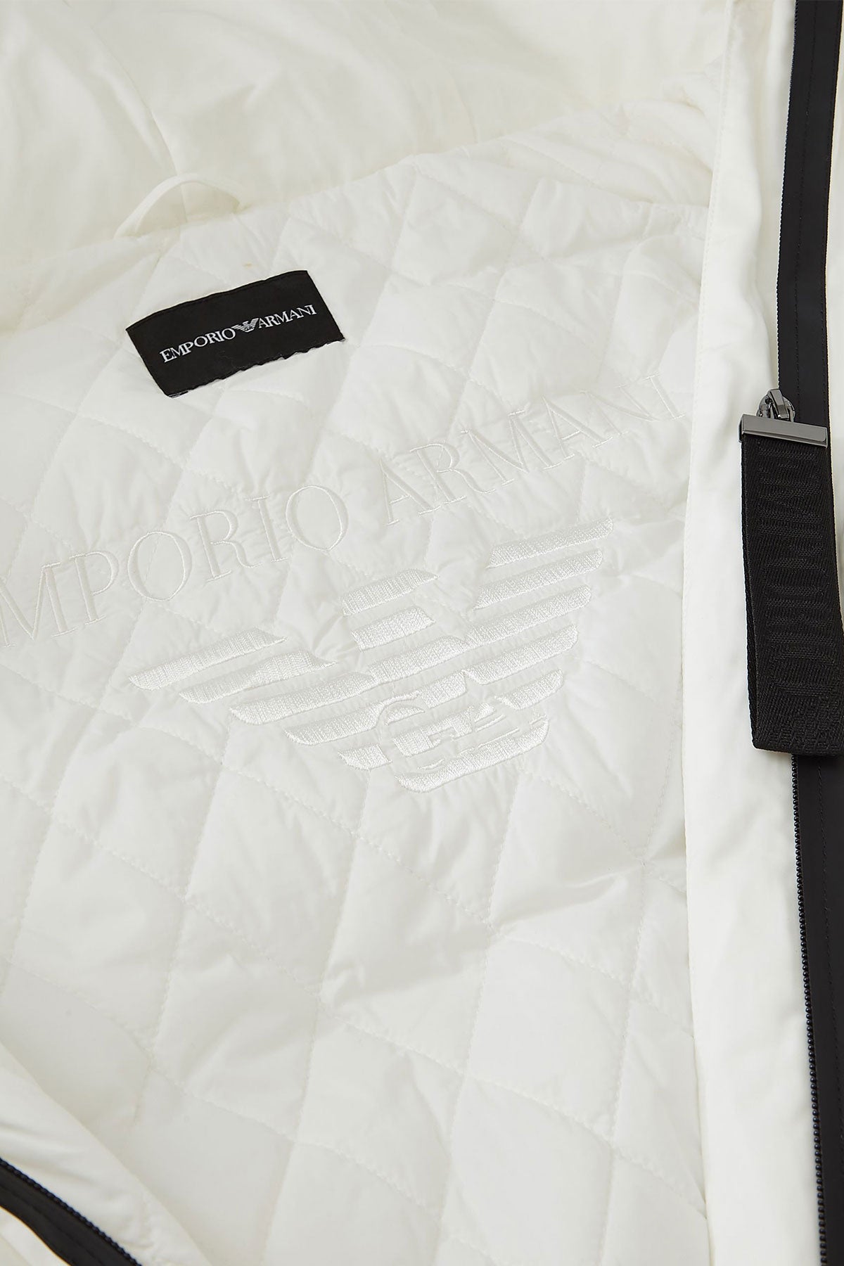 Emporio Armani Kaban-Libas Trendy Fashion Store